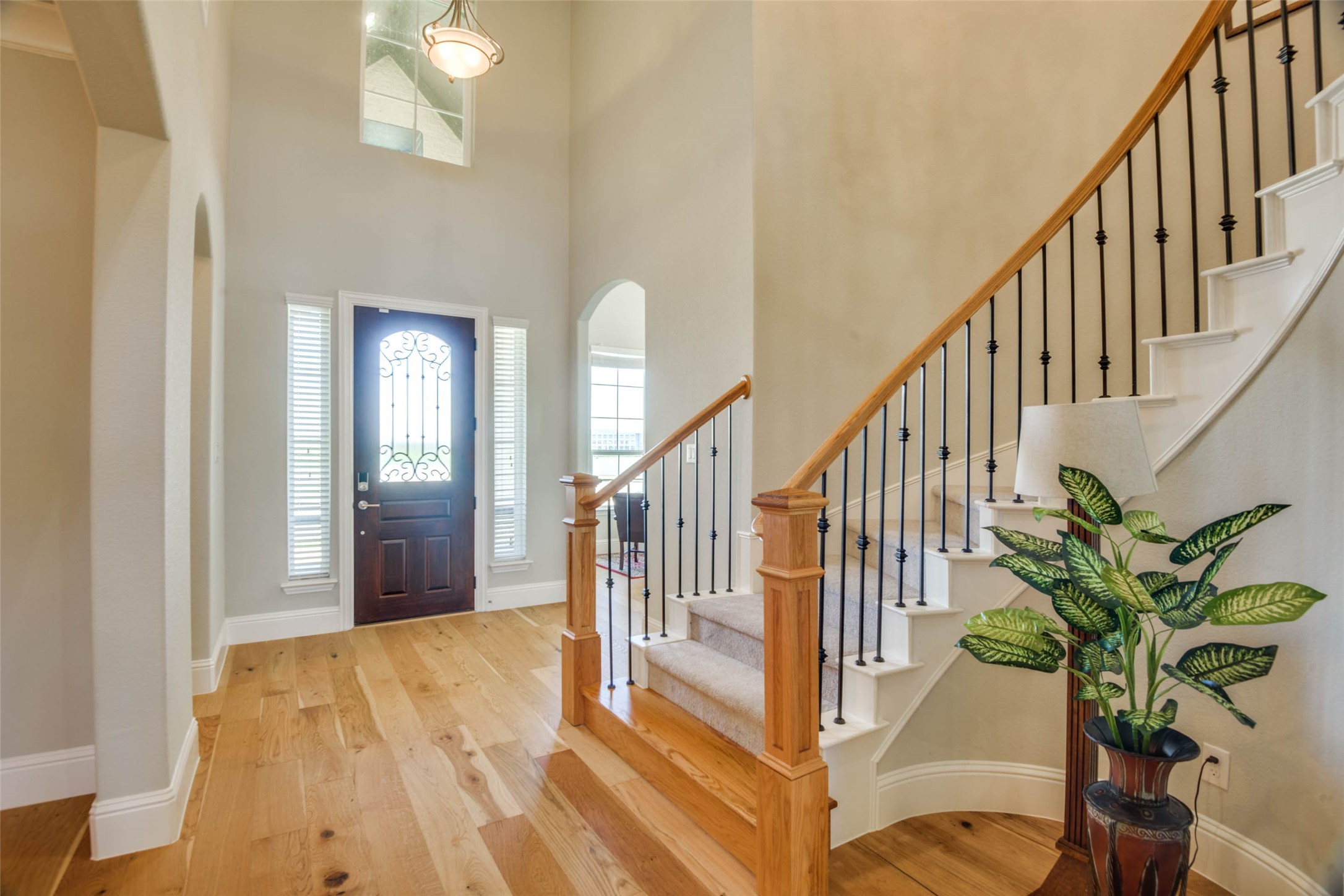 1782 Brighton Place Farmers Branch TX 75234
