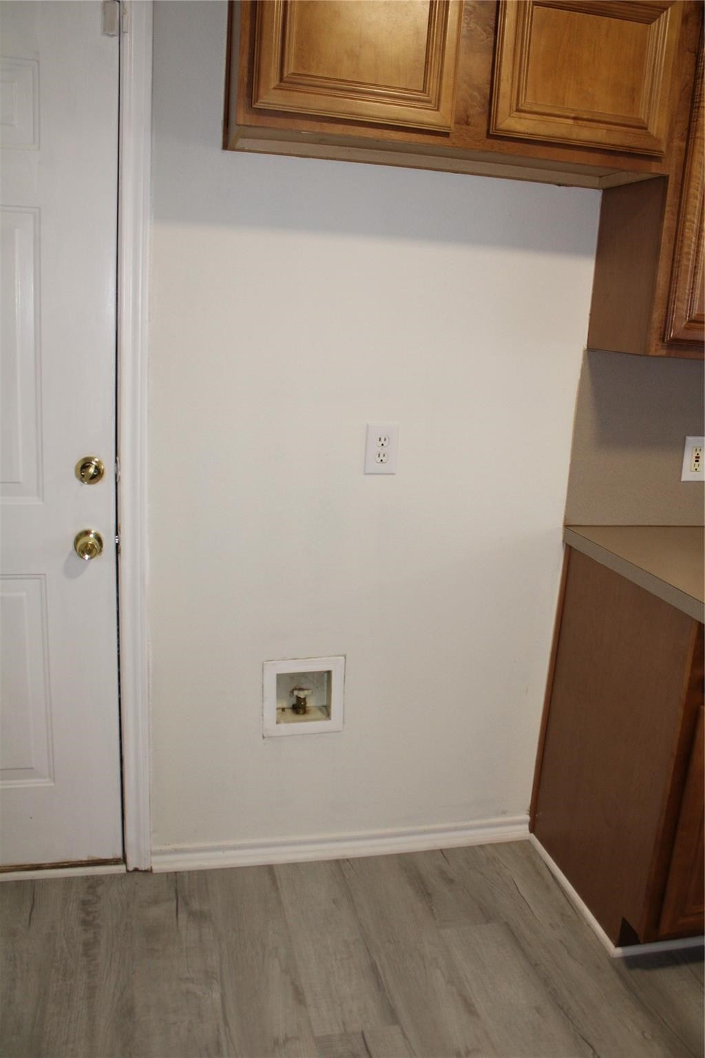 1706 Caravan Trail Dallas TX 75241