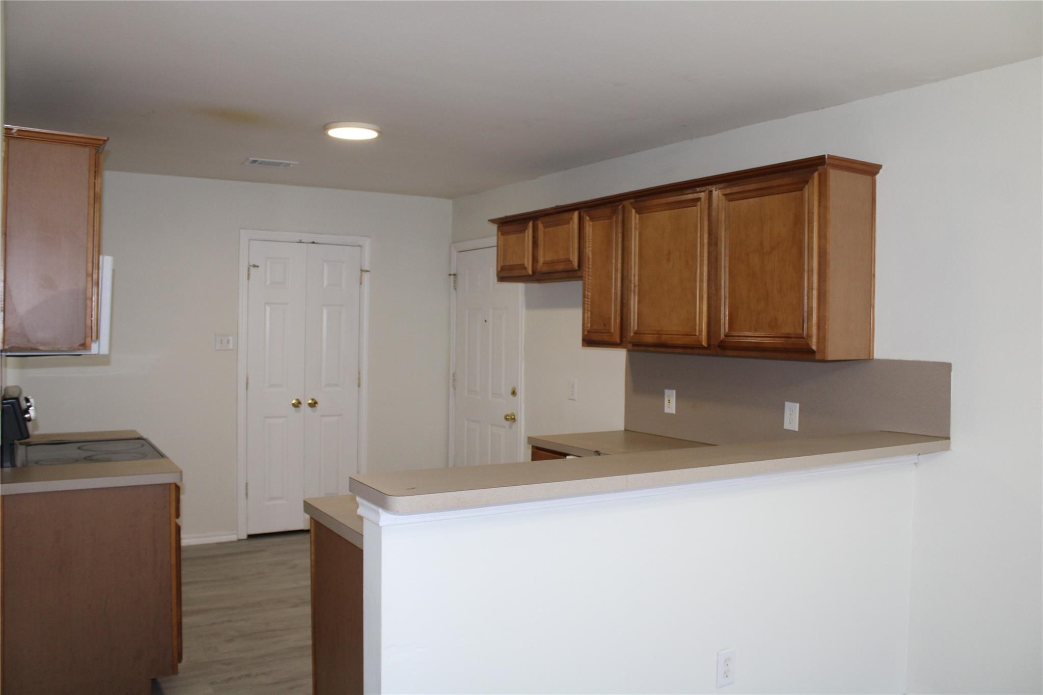 1706 Caravan Trail Dallas TX 75241