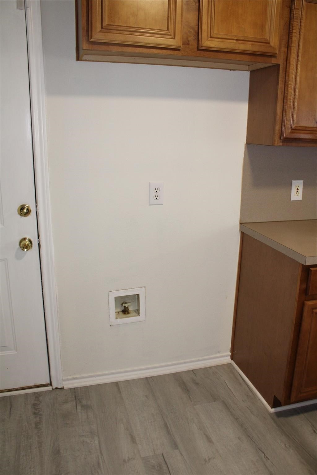 1706 Caravan Trail Dallas TX 75241