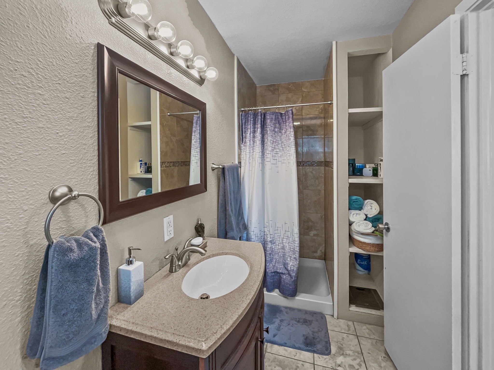 924 Meadow Mead Drive Allen TX 75002
