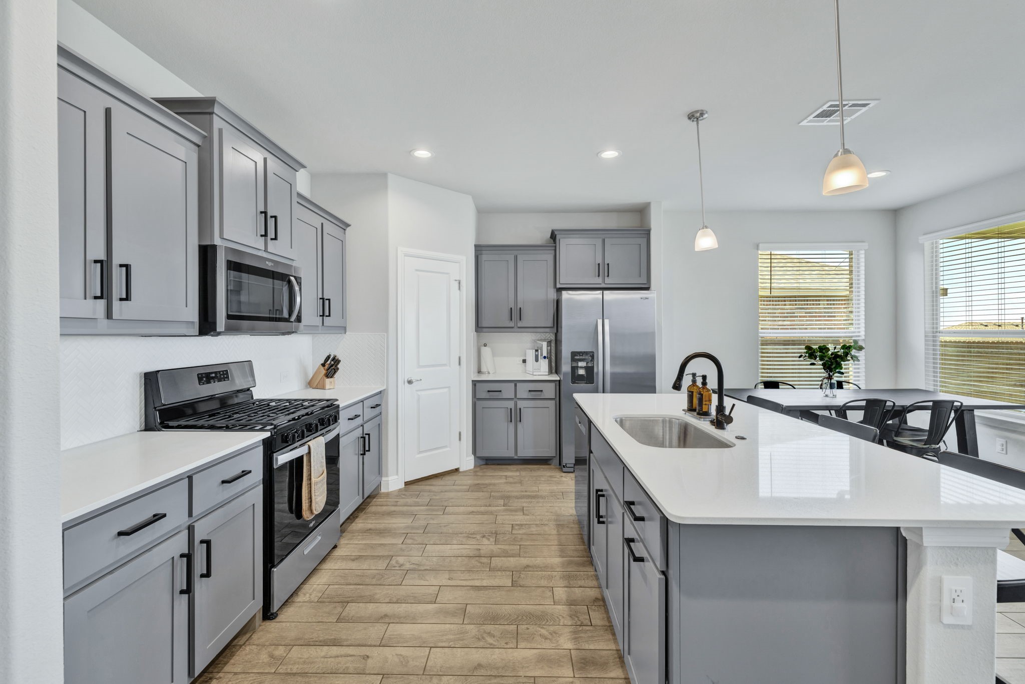 120 Tanager Drive Rhome TX 76078