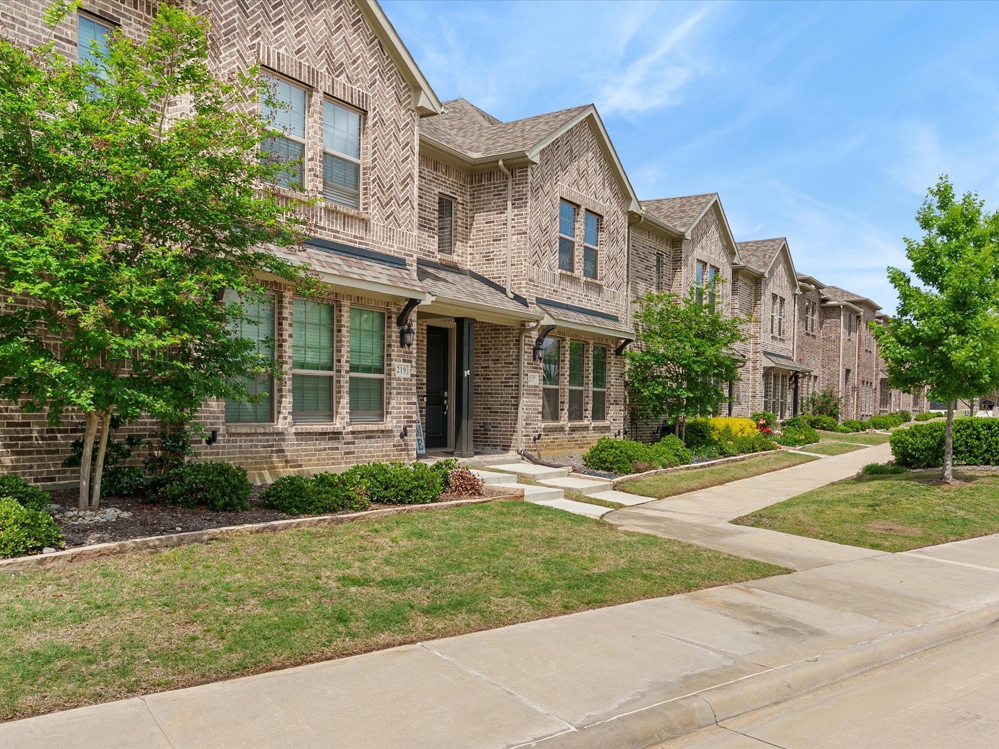 217 Suma Drive Euless TX 76040
