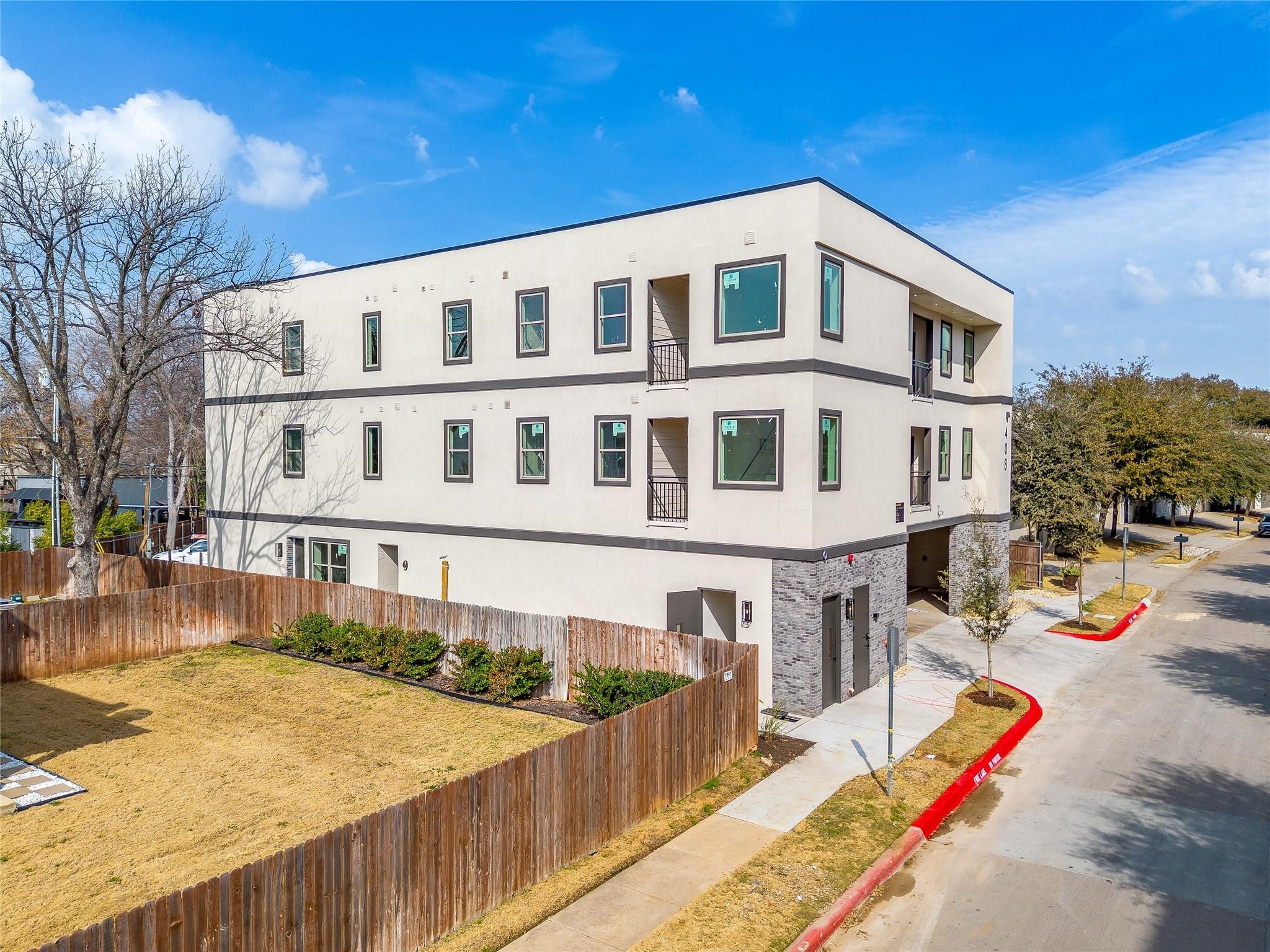 408 Foch Street Fort Worth TX 76107