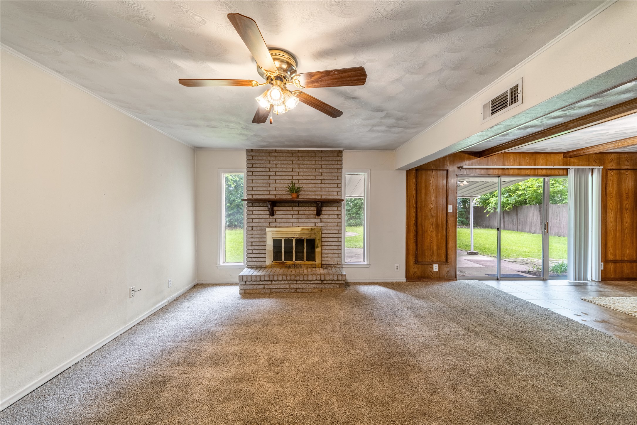13515 Charcoal Lane Farmers Branch TX 75234