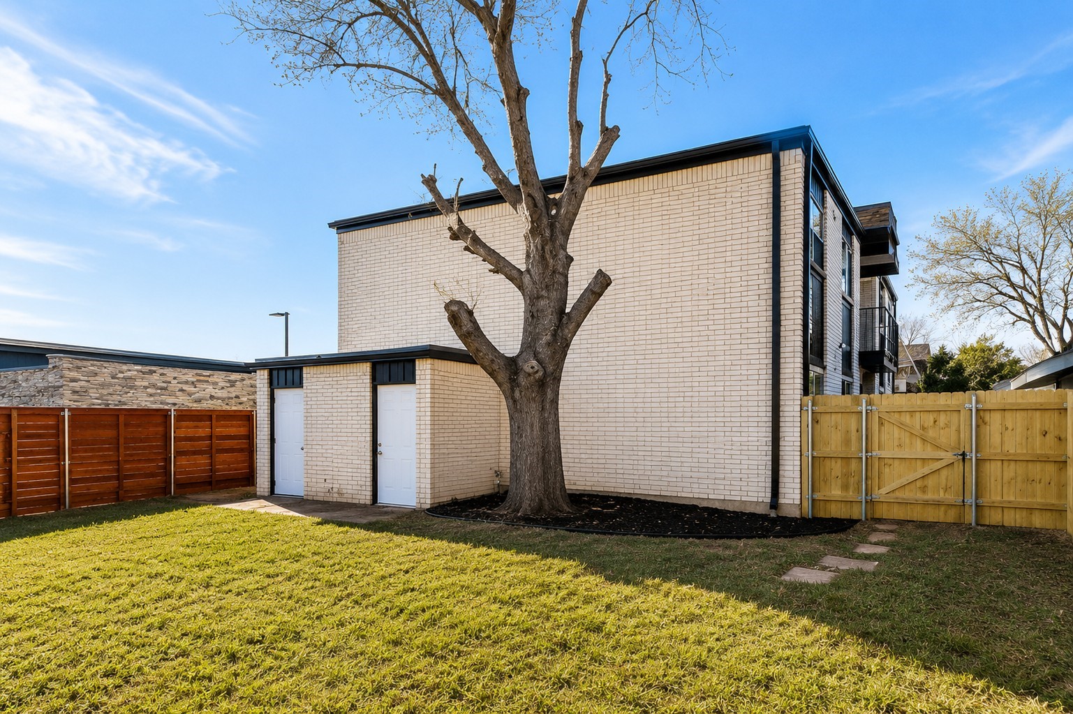 4832 Locke Avenue Fort Worth TX 76107