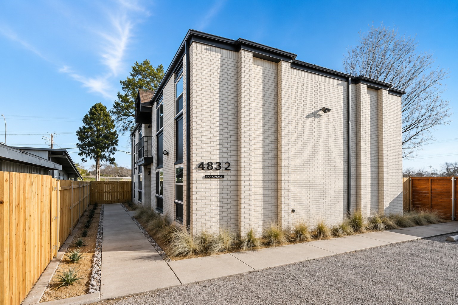 4832 Locke Avenue Fort Worth TX 76107