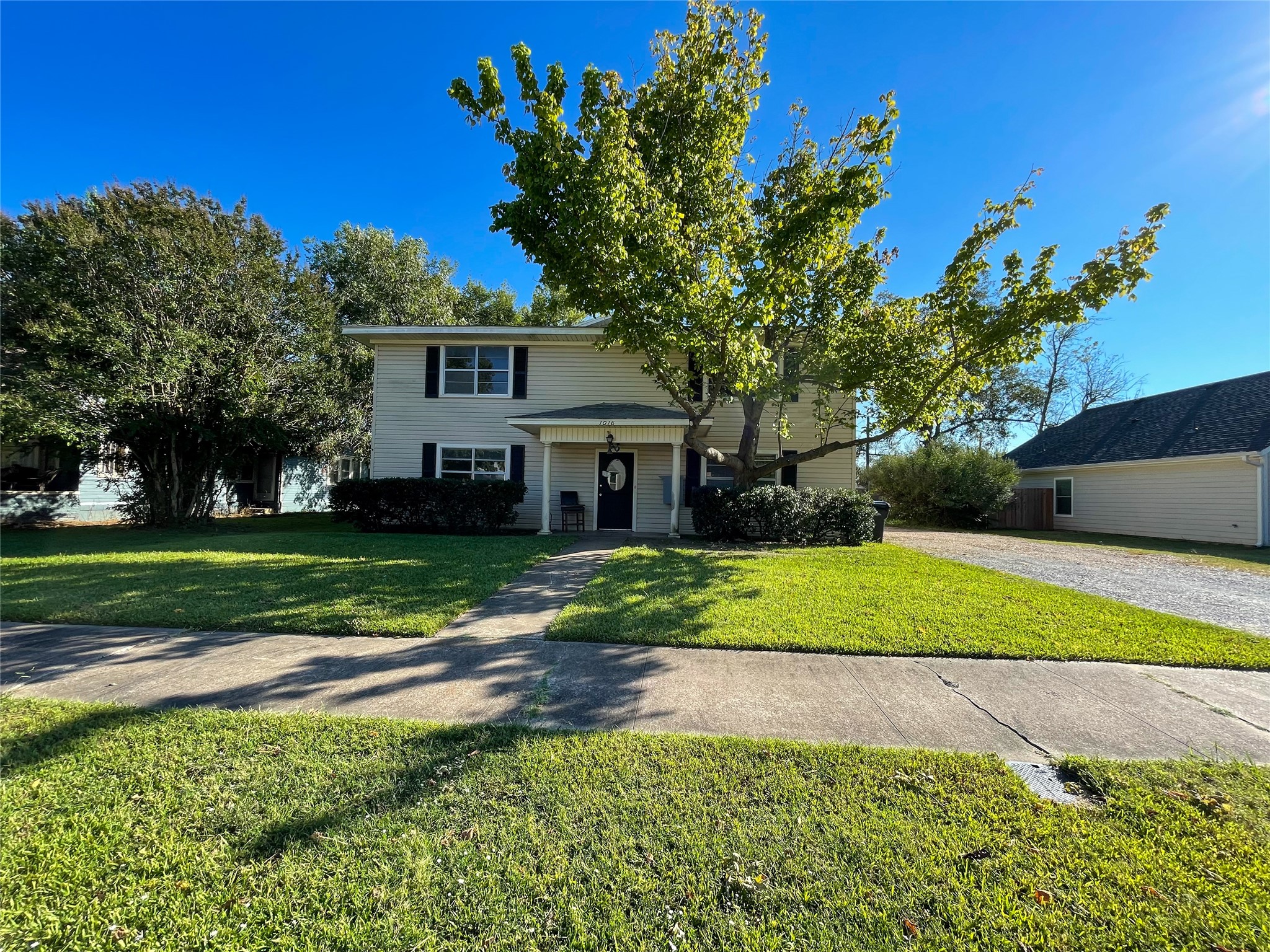 1016 W Gandy Street Denison TX 75020