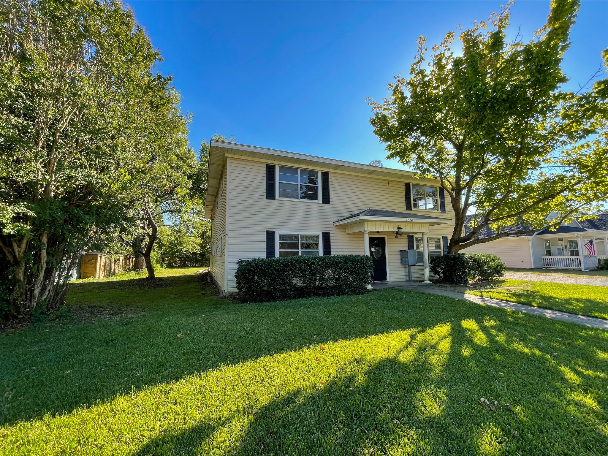 1016 W Gandy Street Denison TX 75020