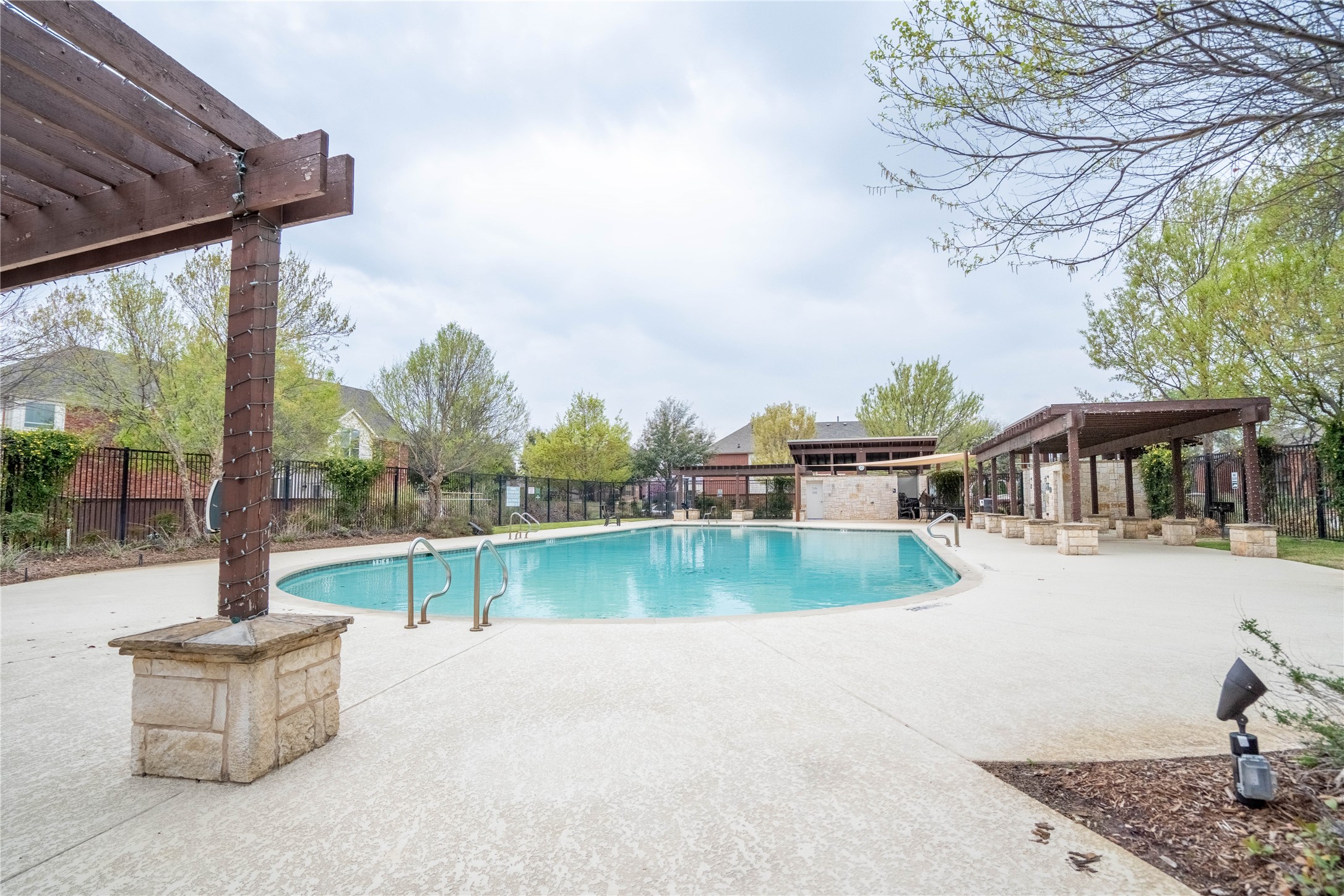185 Carrington Lane Lewisville TX 75067