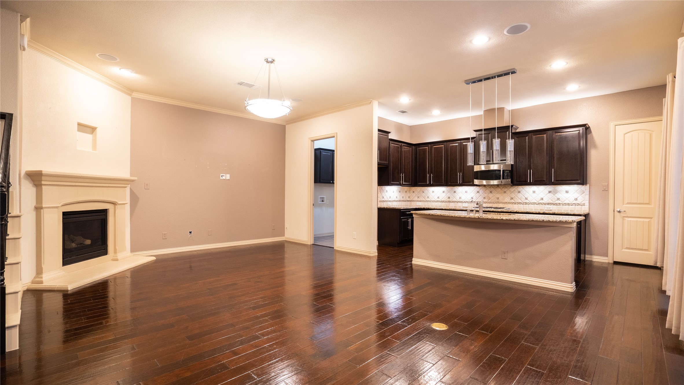 185 Carrington Lane Lewisville TX 75067