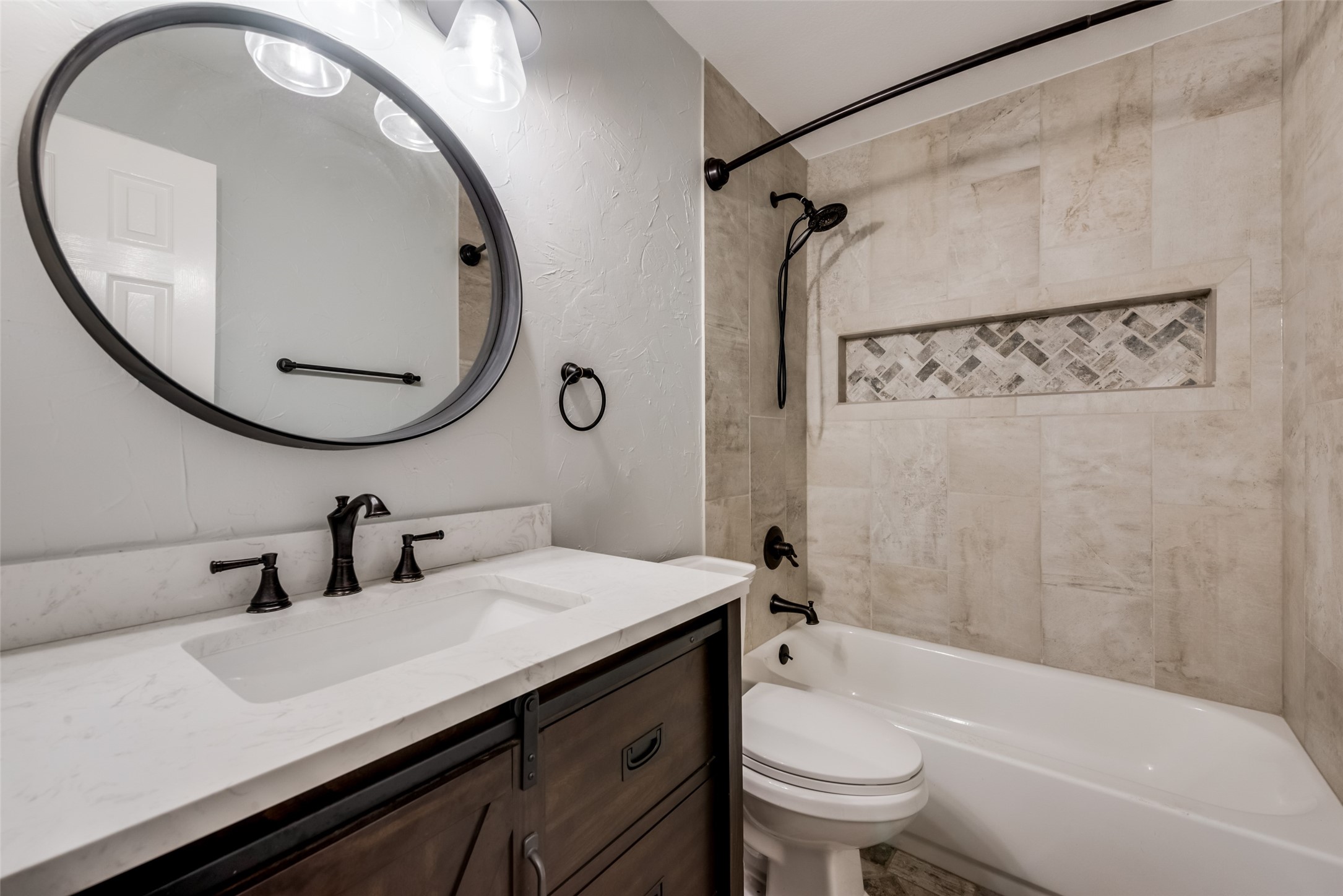 3551 Briargrove Lane Dallas TX 75287