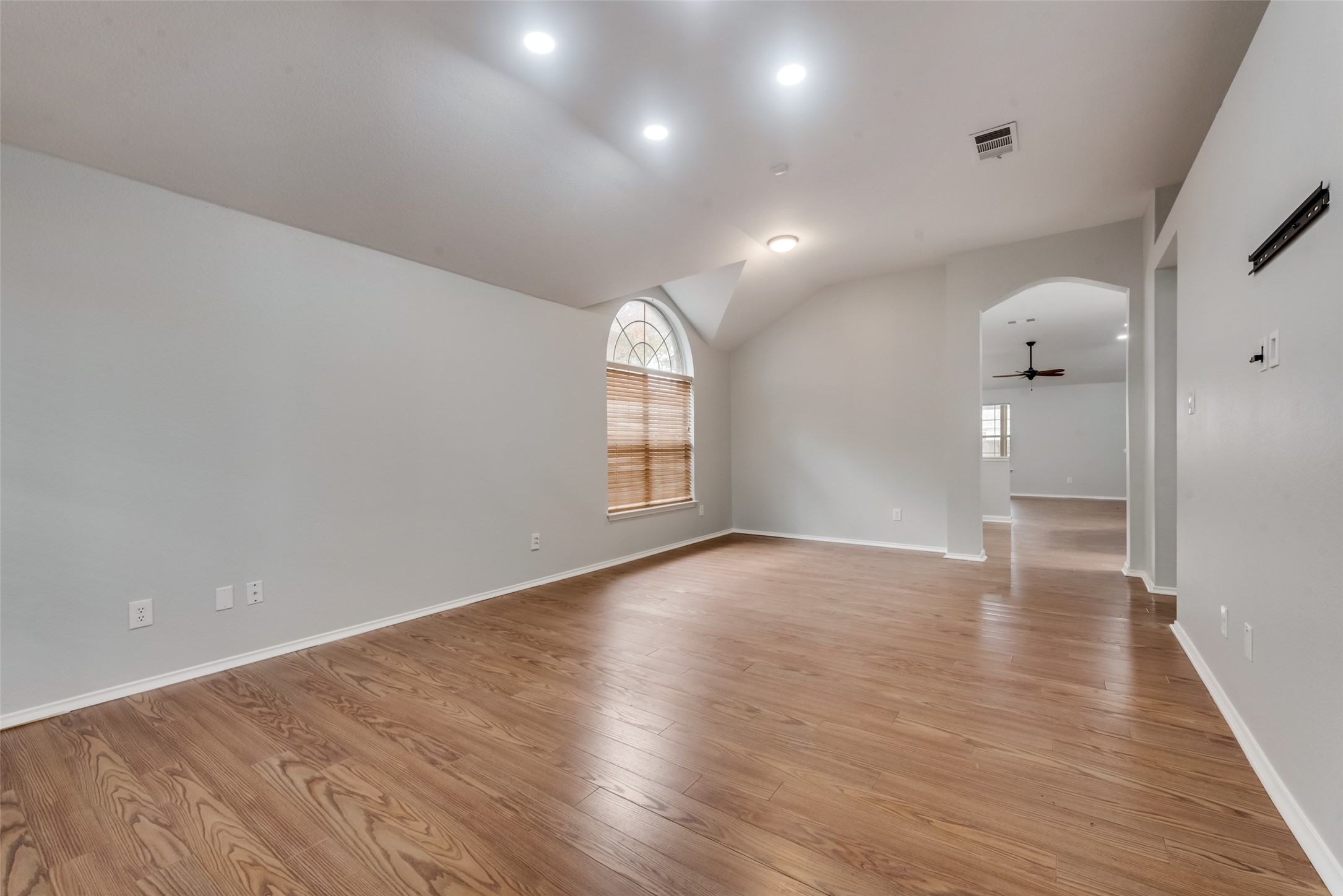 3551 Briargrove Lane Dallas TX 75287
