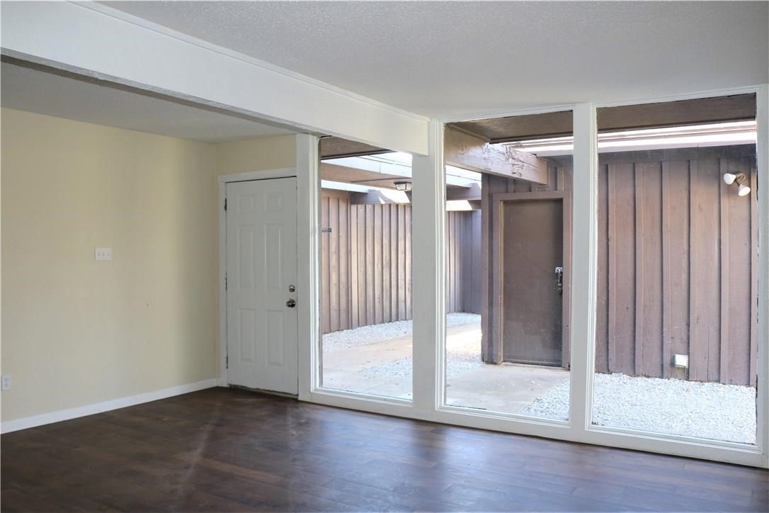 6319 Walraven Circle Fort Worth TX 76133
