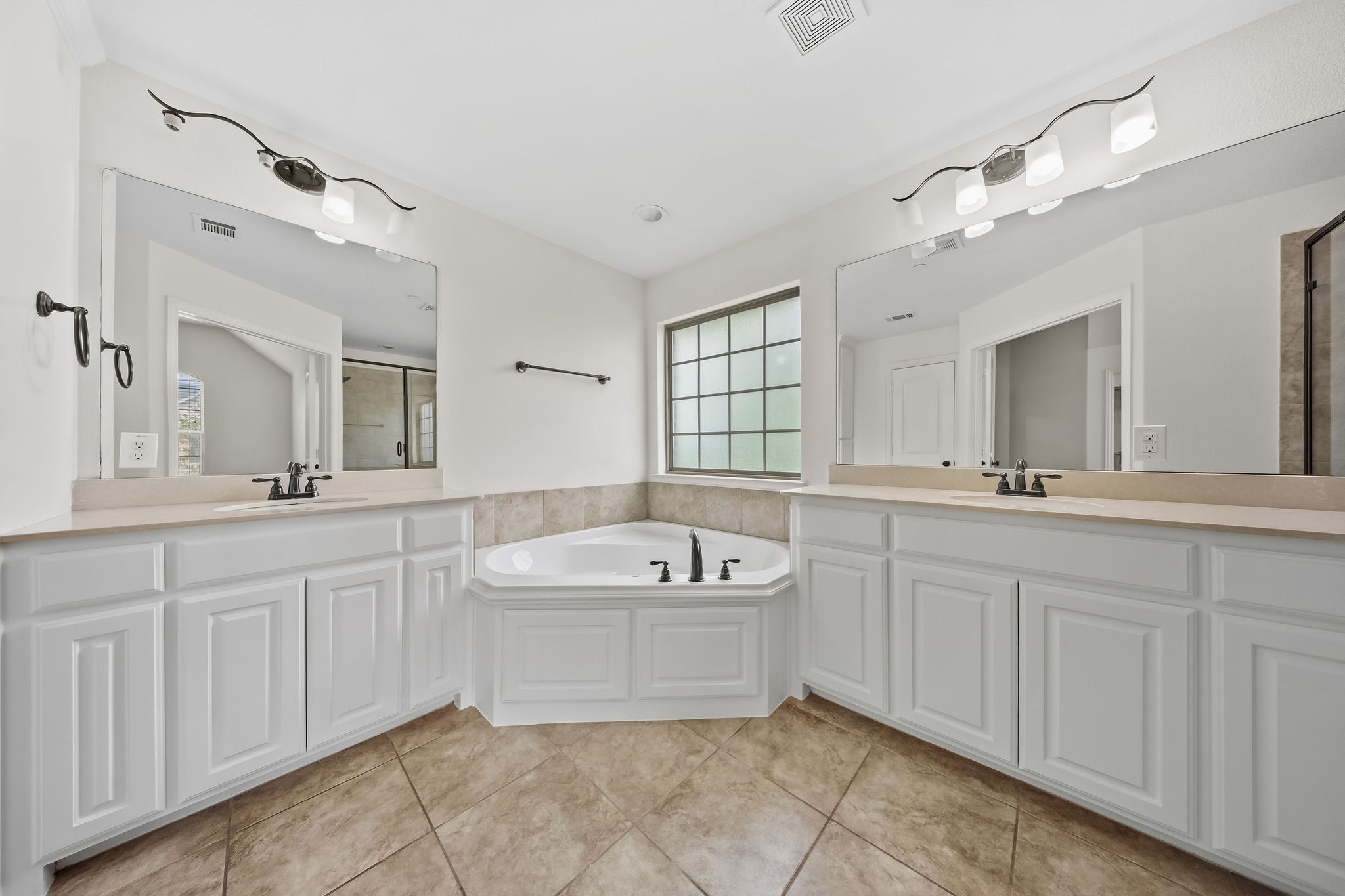2245 Caniesto Street Plano TX 75074