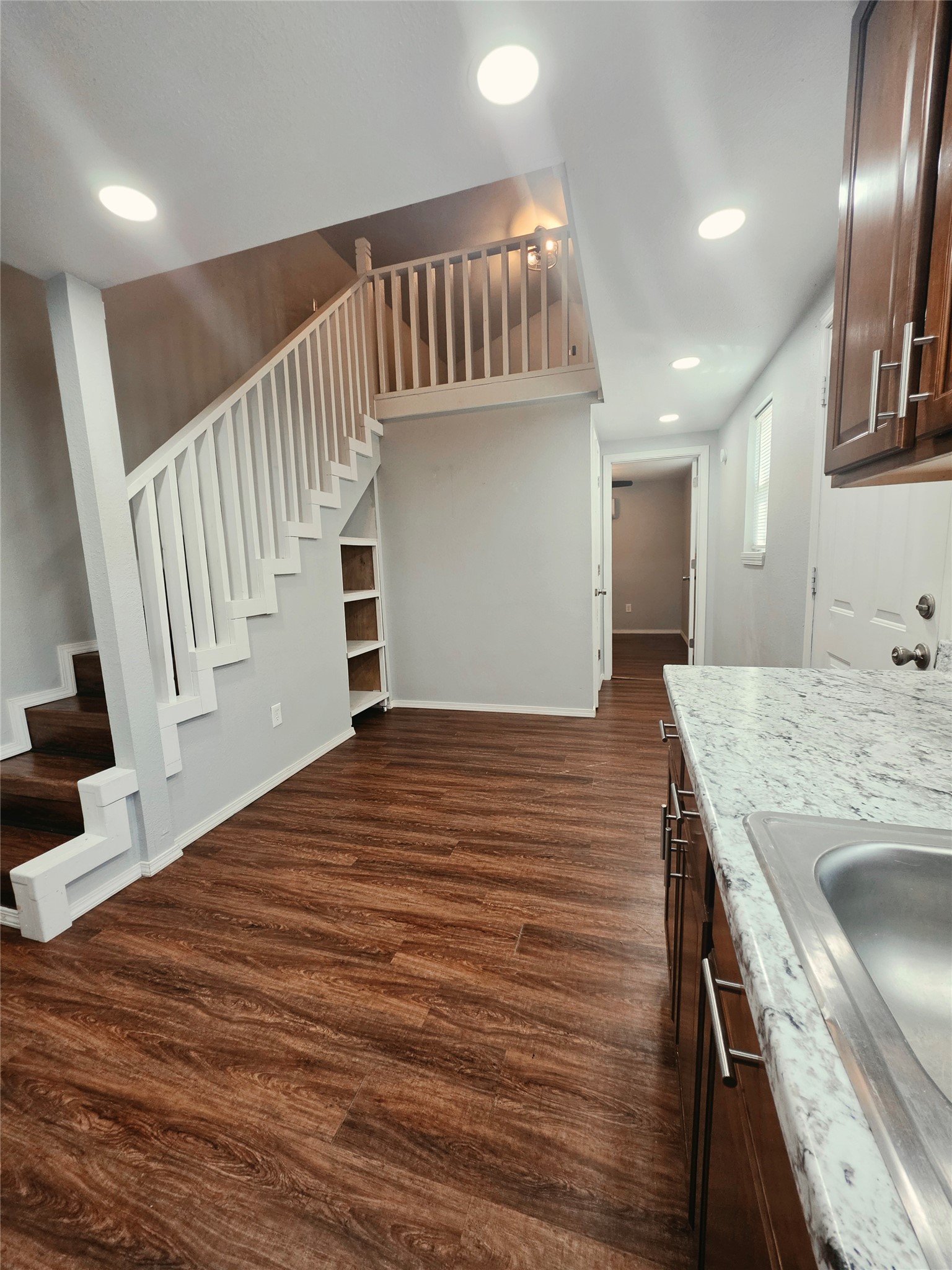 7202 Base Street Azle TX 76020