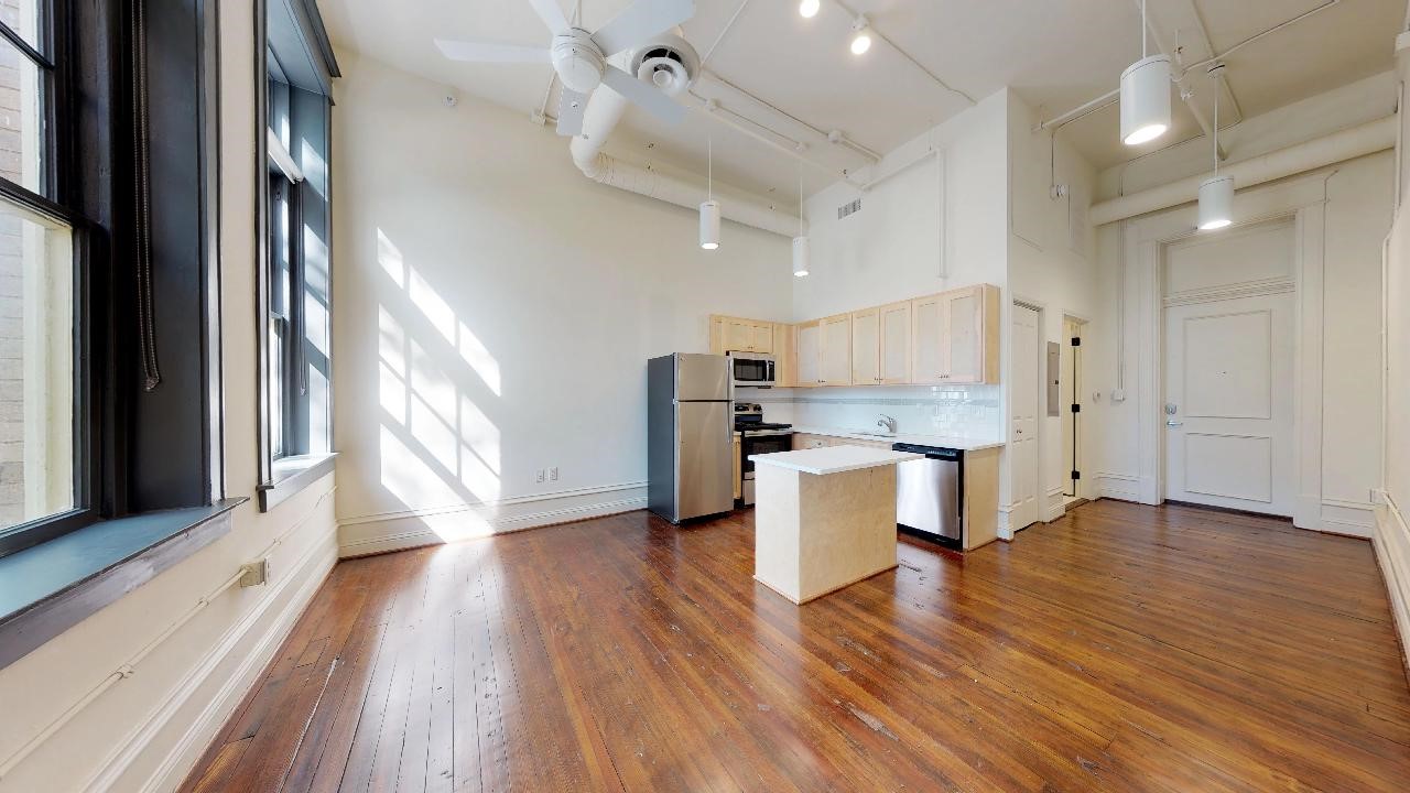 401 N Carroll Avenue Dallas TX 75246