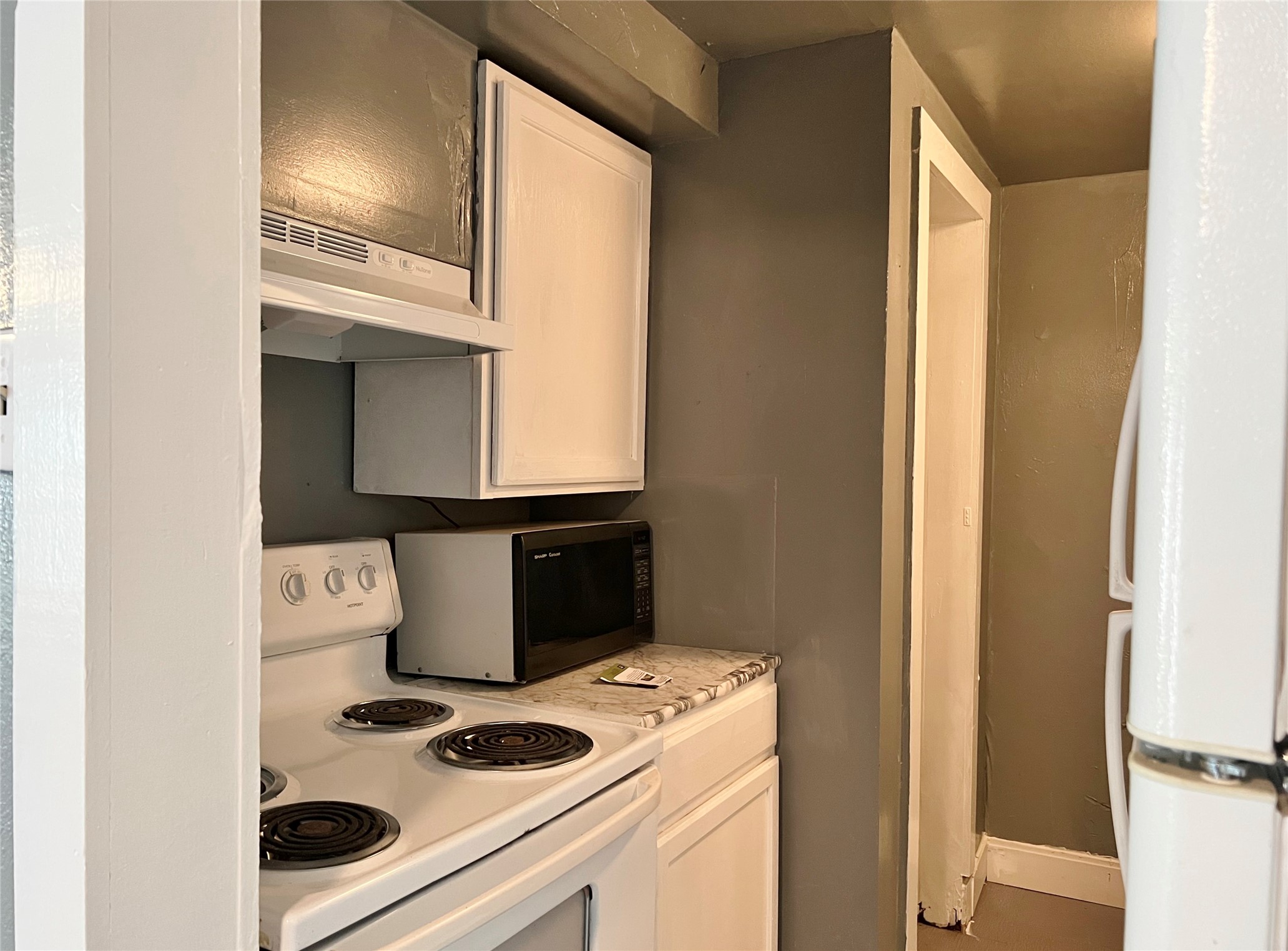 305 S Preston Street Ennis TX 75119