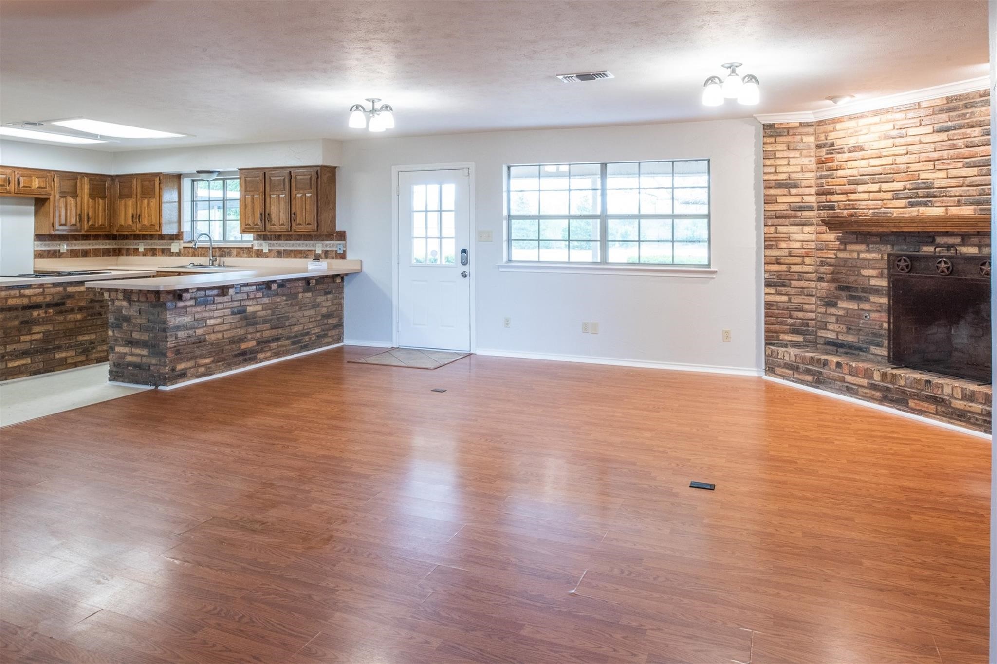 1850 Rock Ridge Road Lucas TX 75002