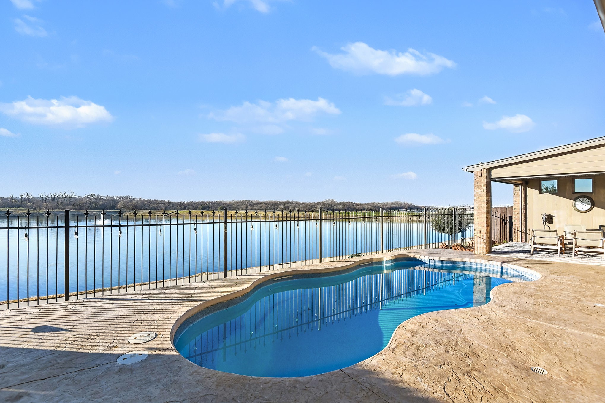 8404 Sandhill Crane Drive Fort Worth TX 76118