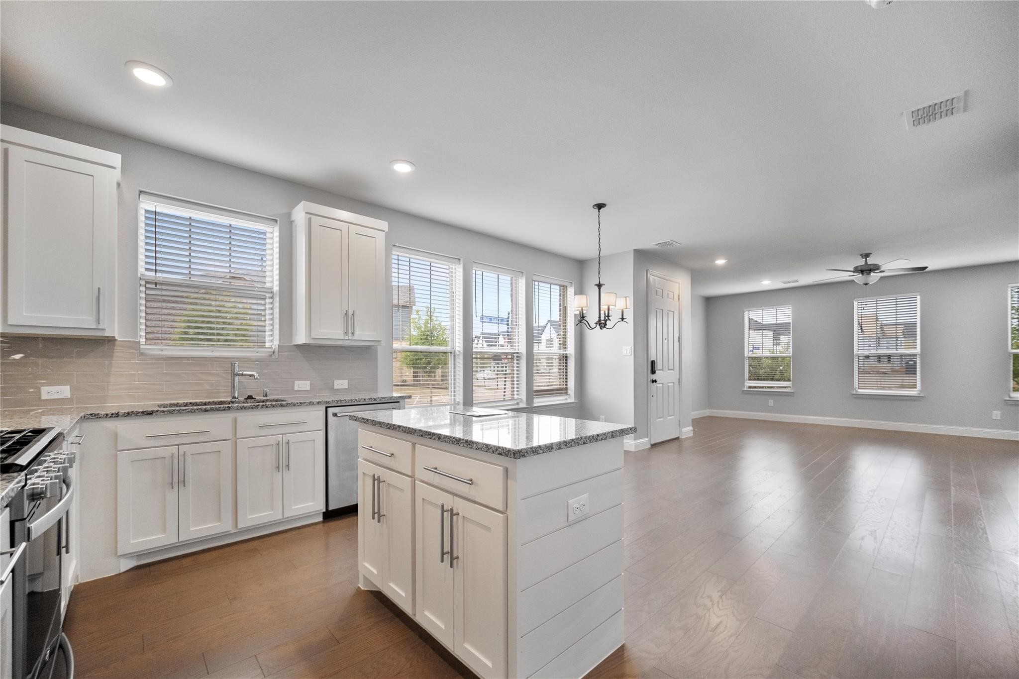 4701 Smokey Quartz Lane Arlington TX 76005