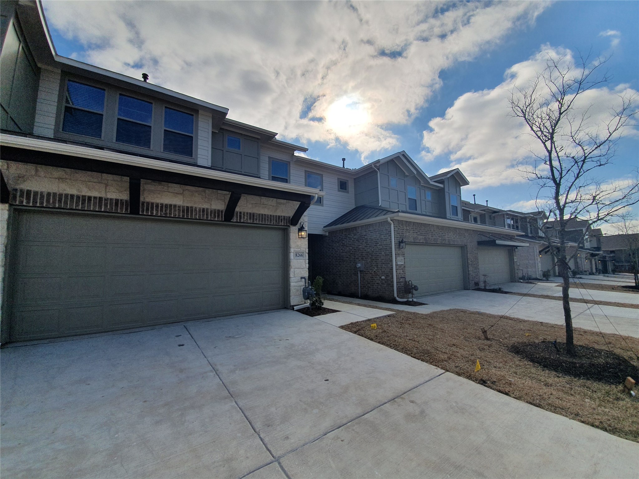 8266 Primrose Way Dallas TX 75252