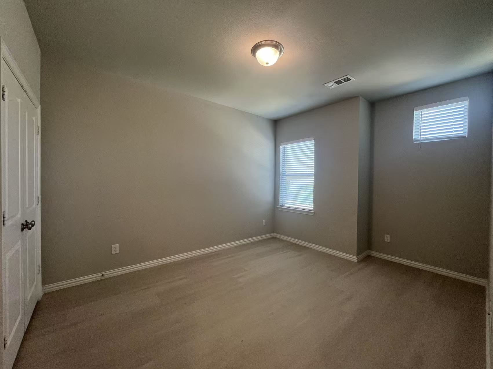 8266 Primrose Way Dallas TX 75252