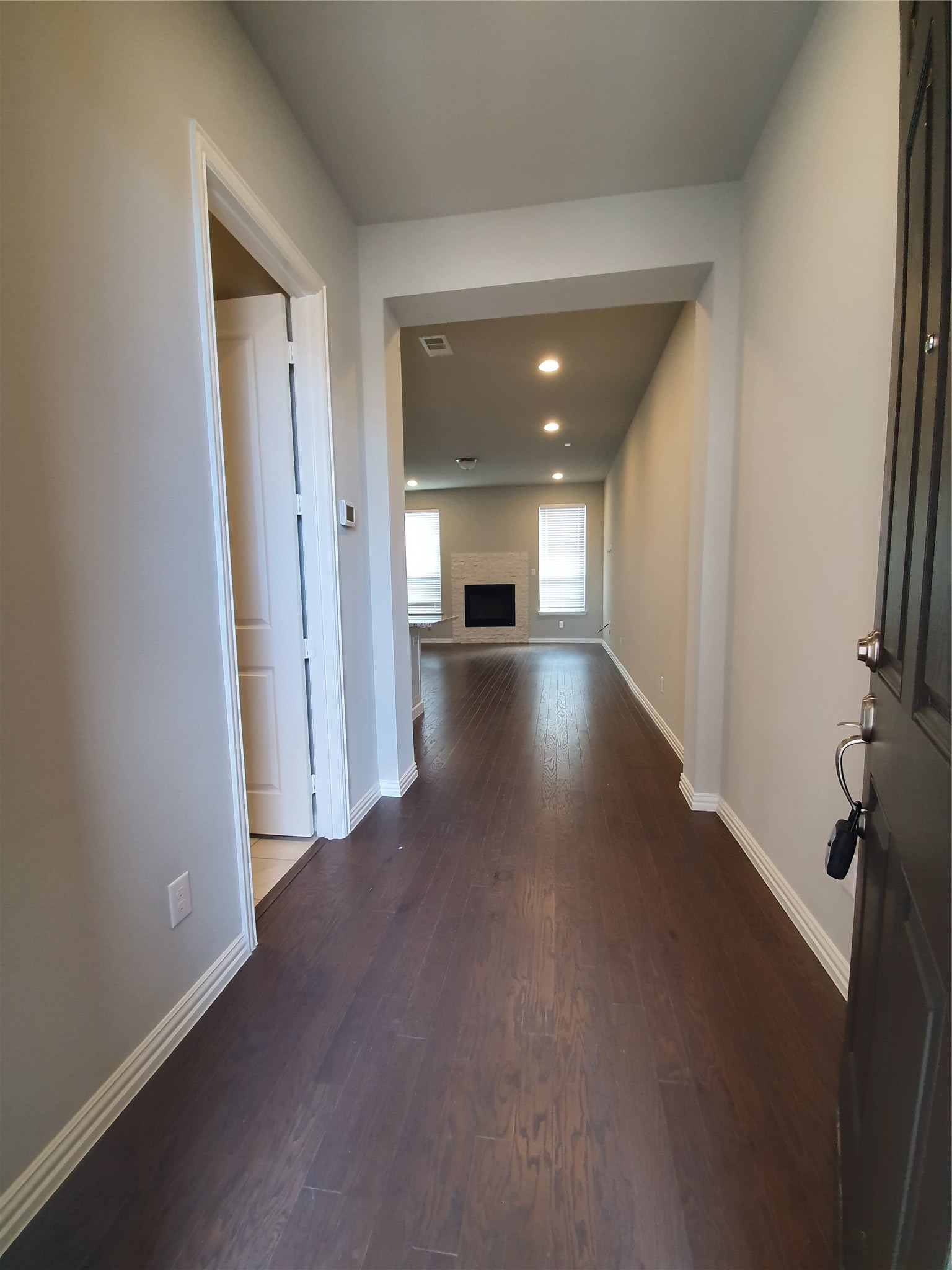 8266 Primrose Way Dallas TX 75252