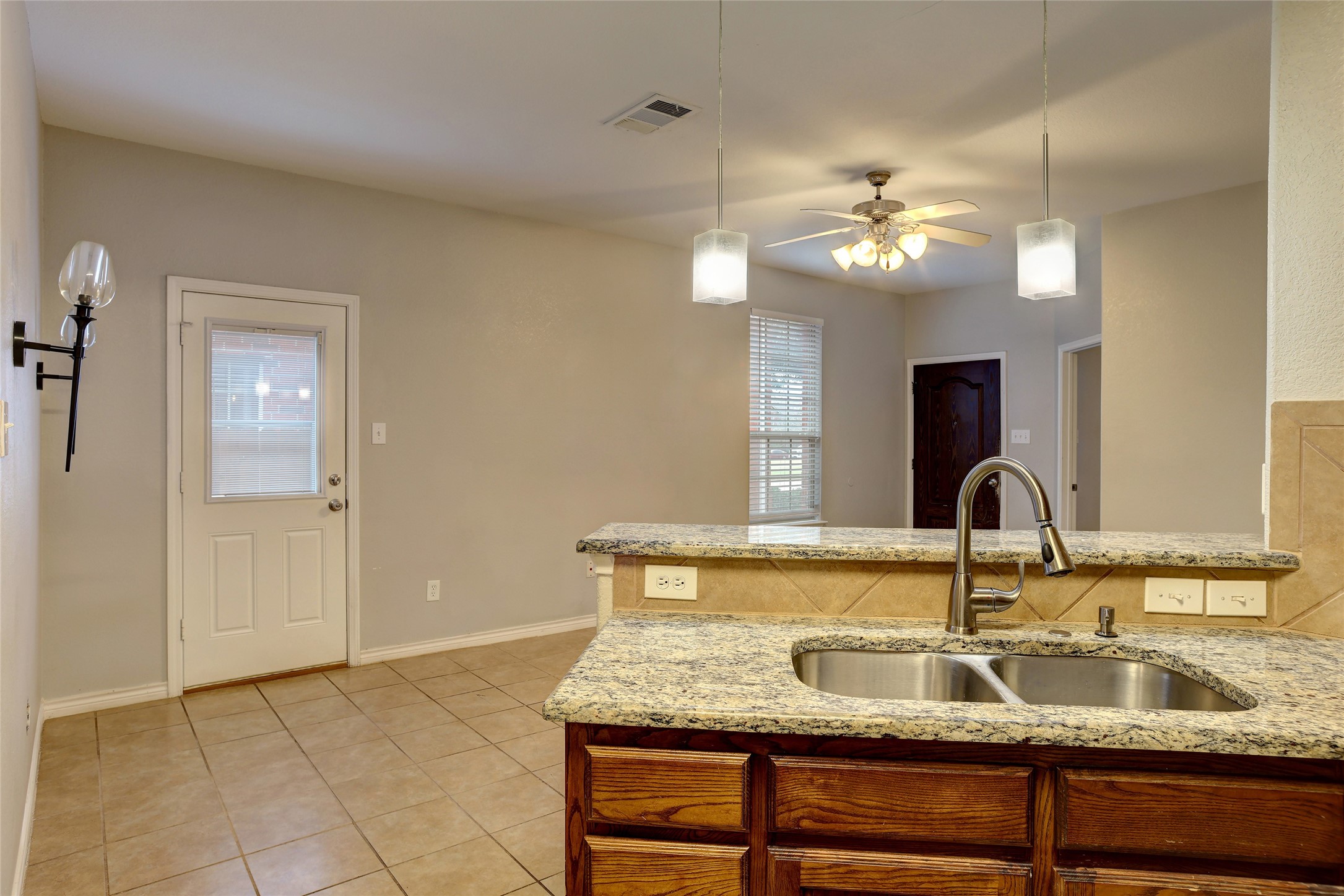 5916 Round Up Lane Mckinney TX 75070