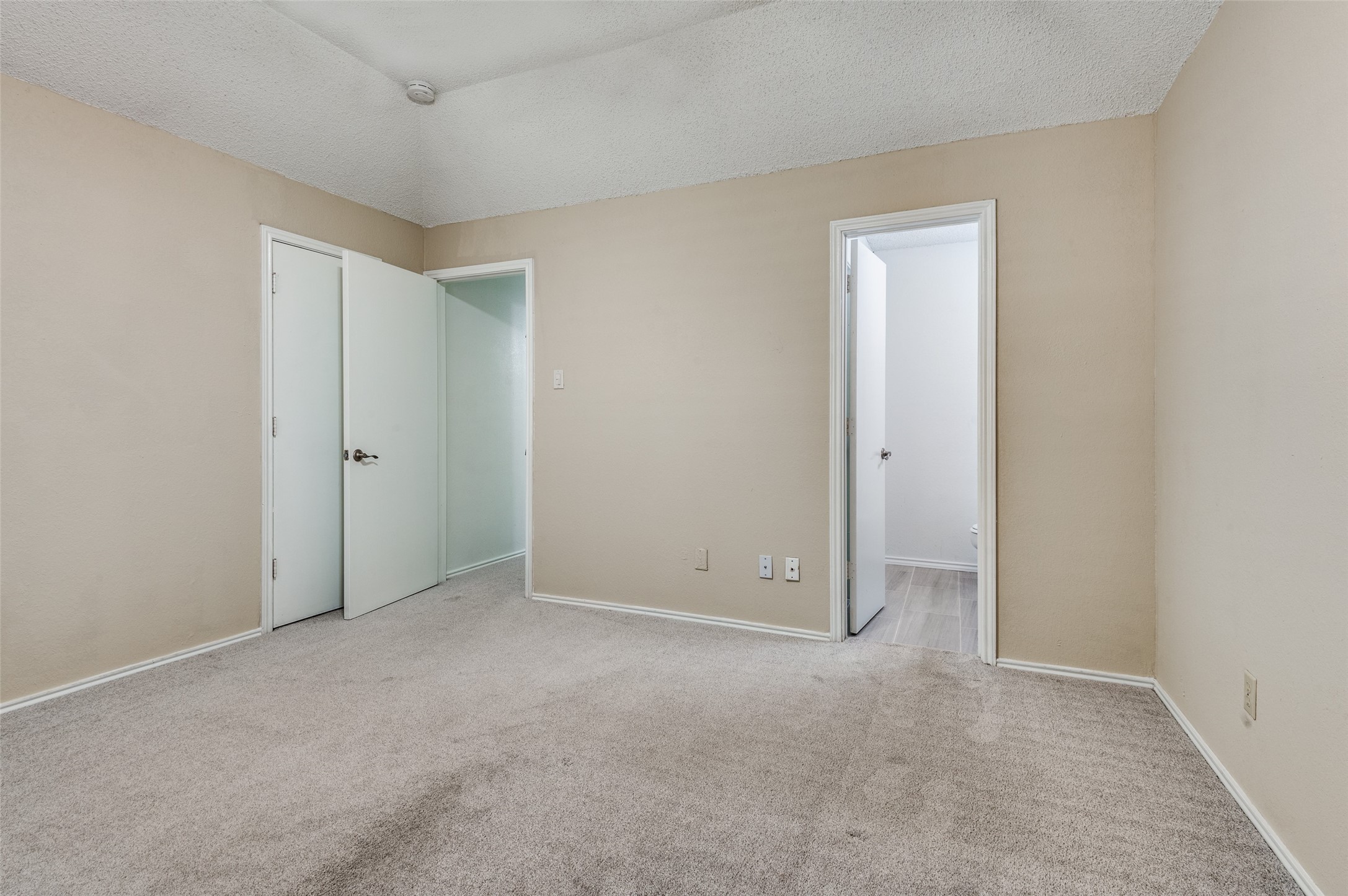 2617 Isbella Drive Grand Prairie TX 75052