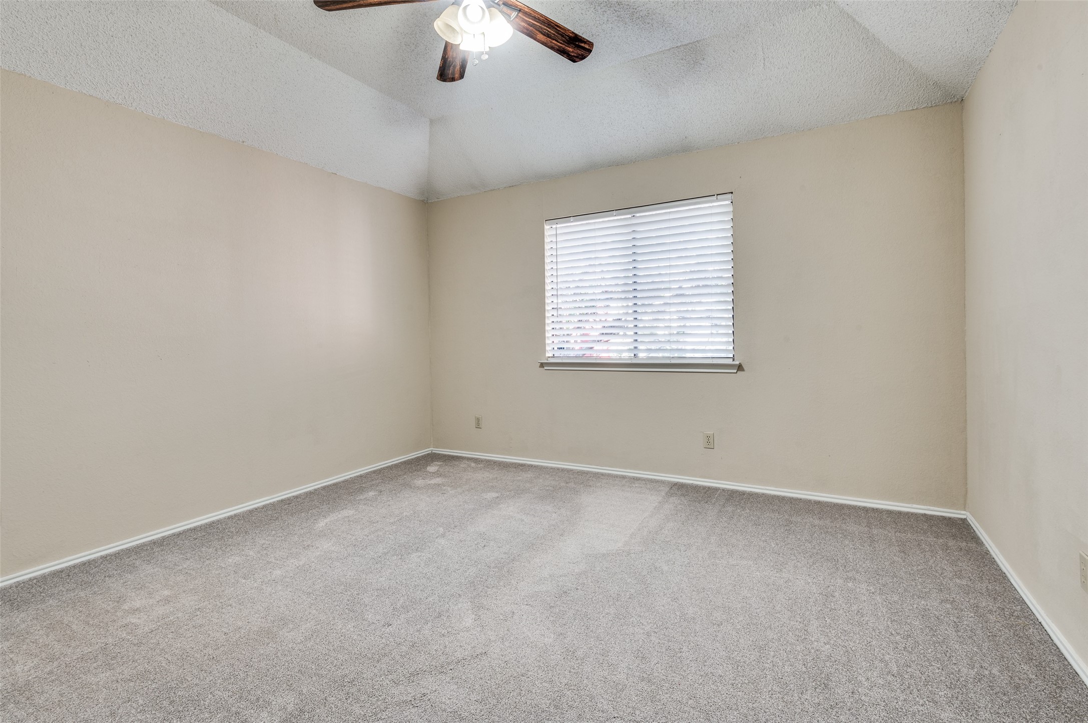 2617 Isbella Drive Grand Prairie TX 75052