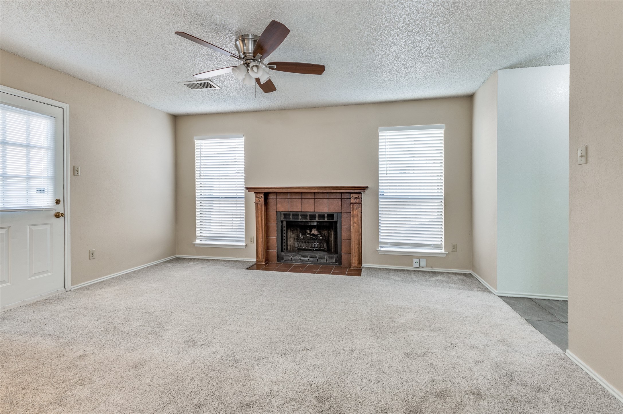 2617 Isbella Drive Grand Prairie TX 75052