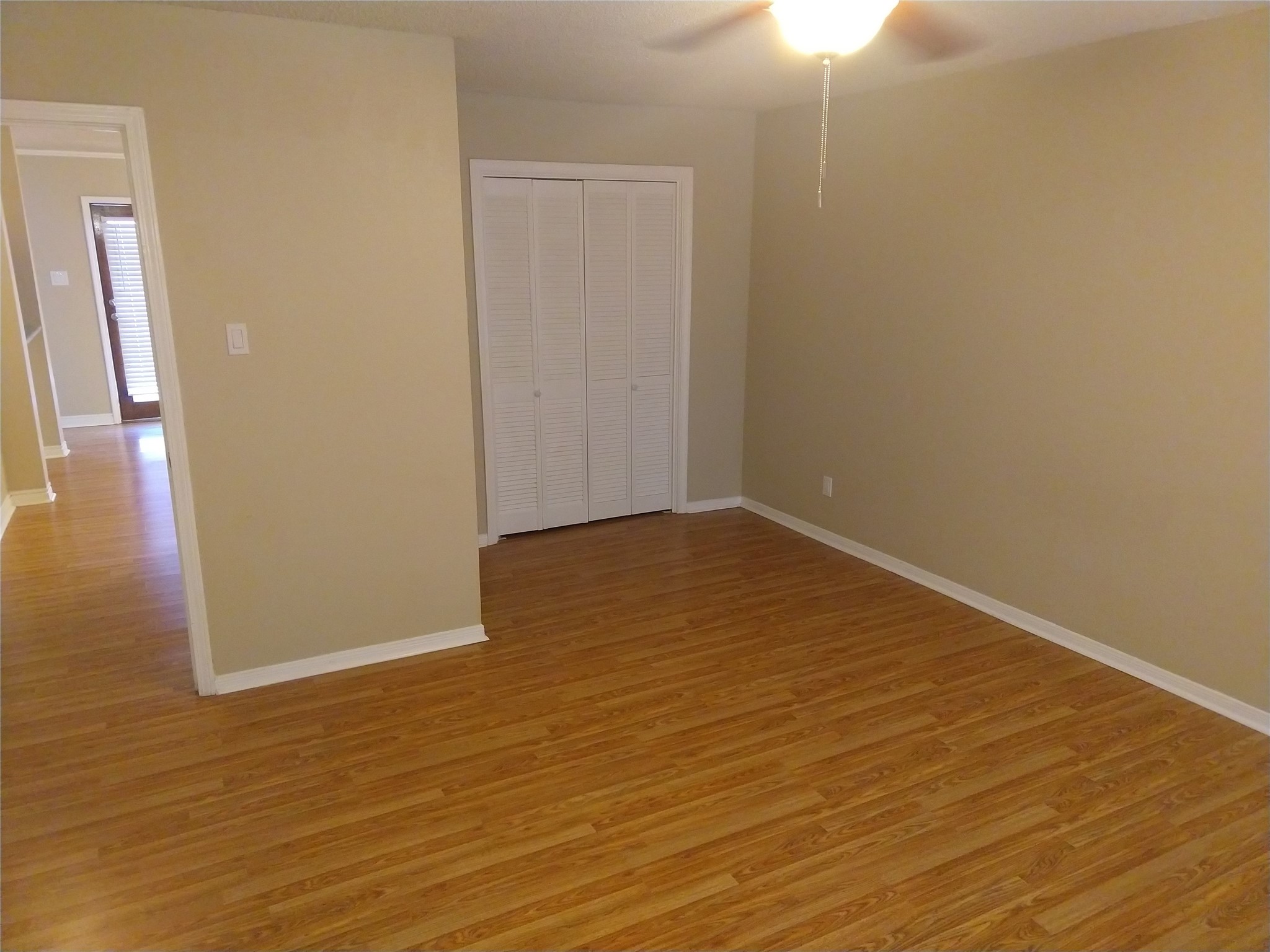2101 Rainbow Drive Arlington TX 76011