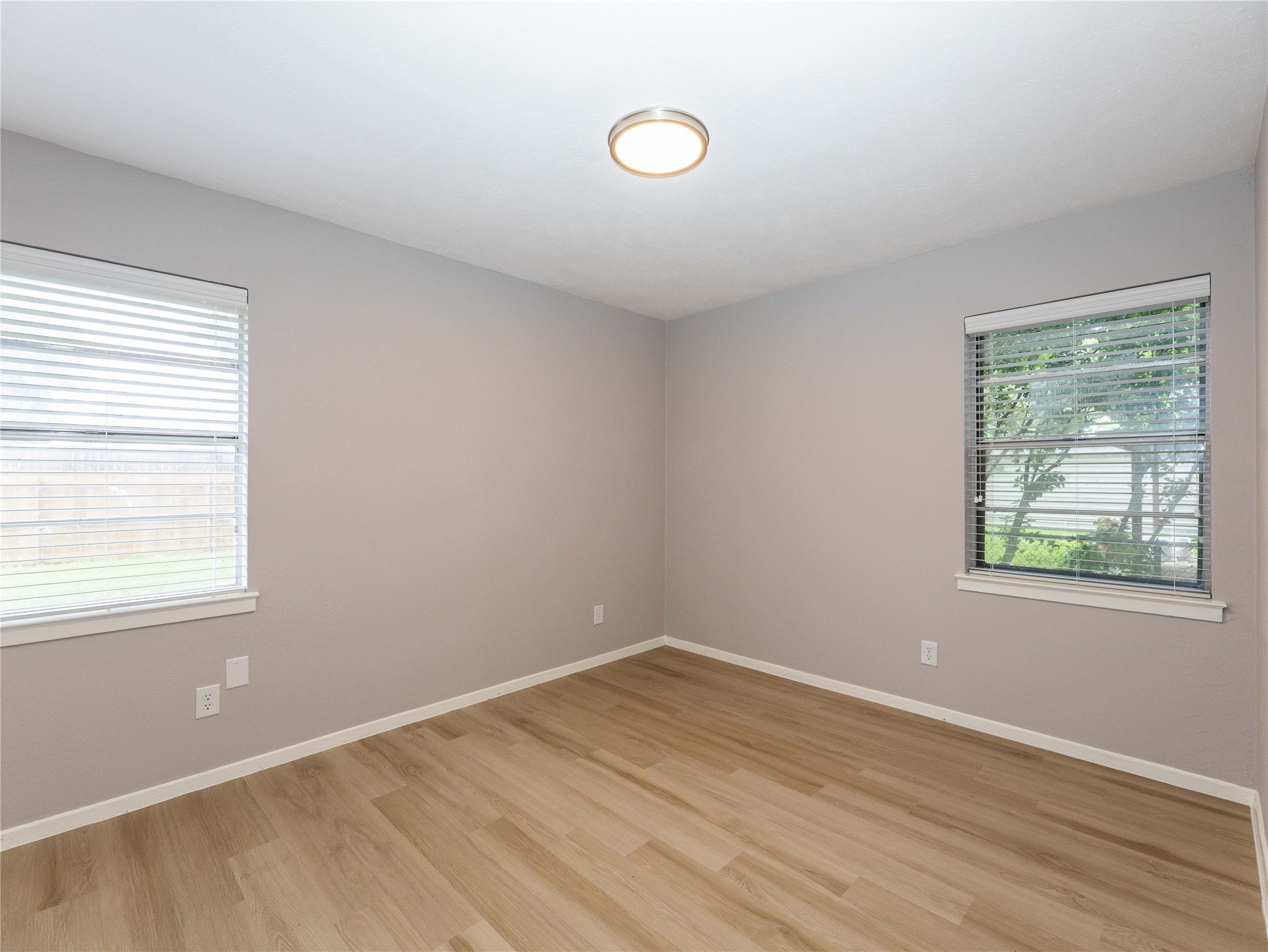 1505 Mcdonald Drive Garland TX 75041