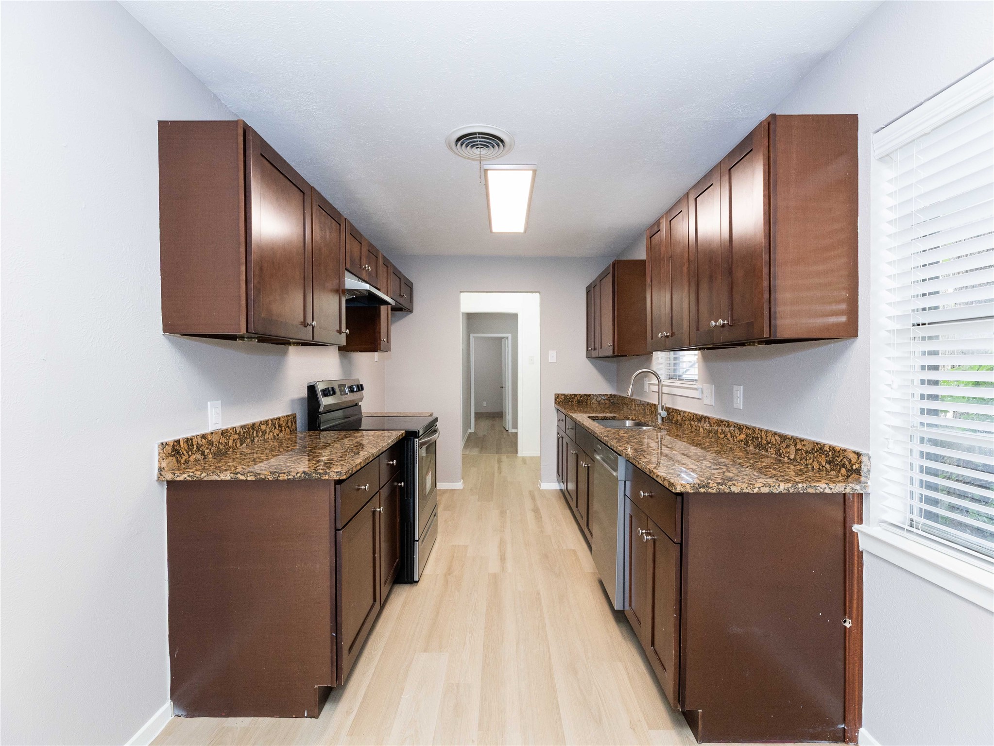 1505 Mcdonald Drive Garland TX 75041