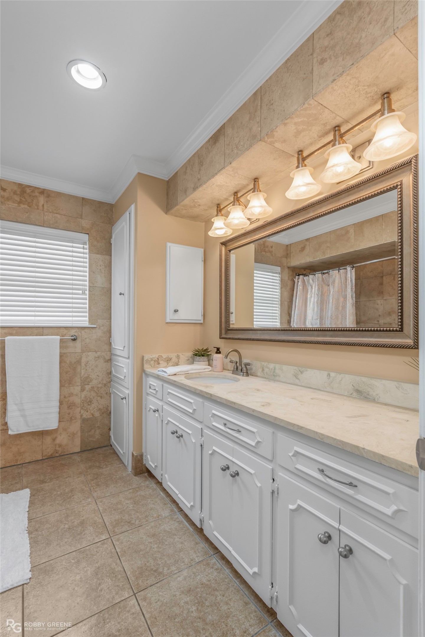 3730 Fairfield Avenue Shreveport LA 71104