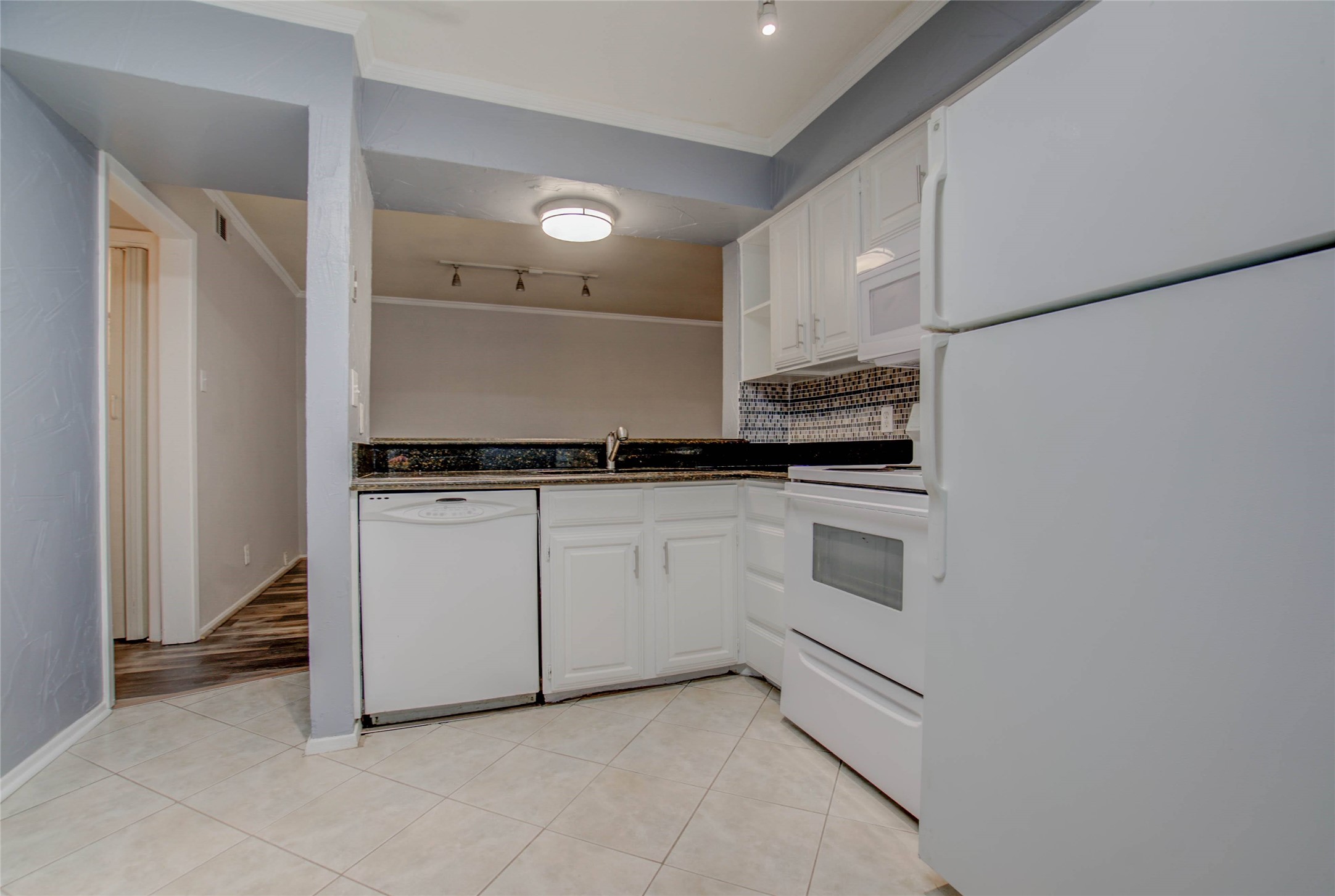 5200 Martel Avenue Dallas TX 75206
