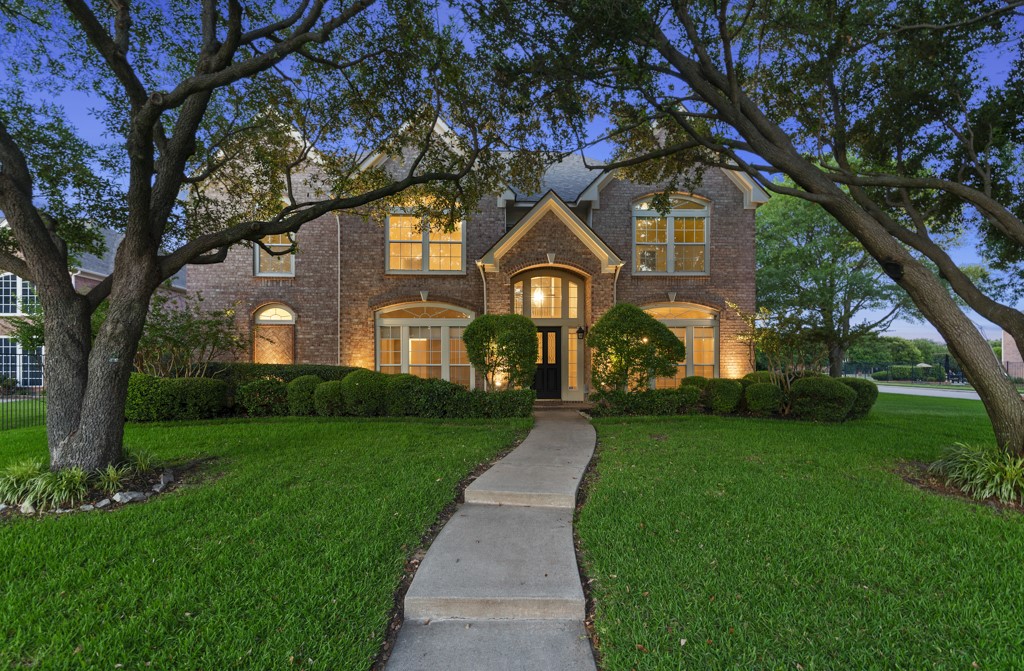 301 Lovegrass Lane Southlake TX 76092