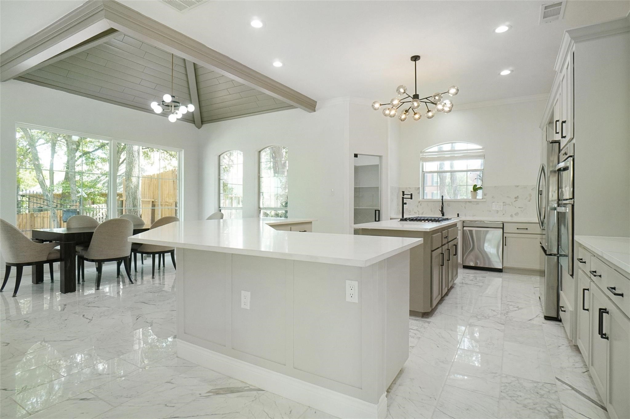 1002 Woodvale Court Colleyville TX 76034