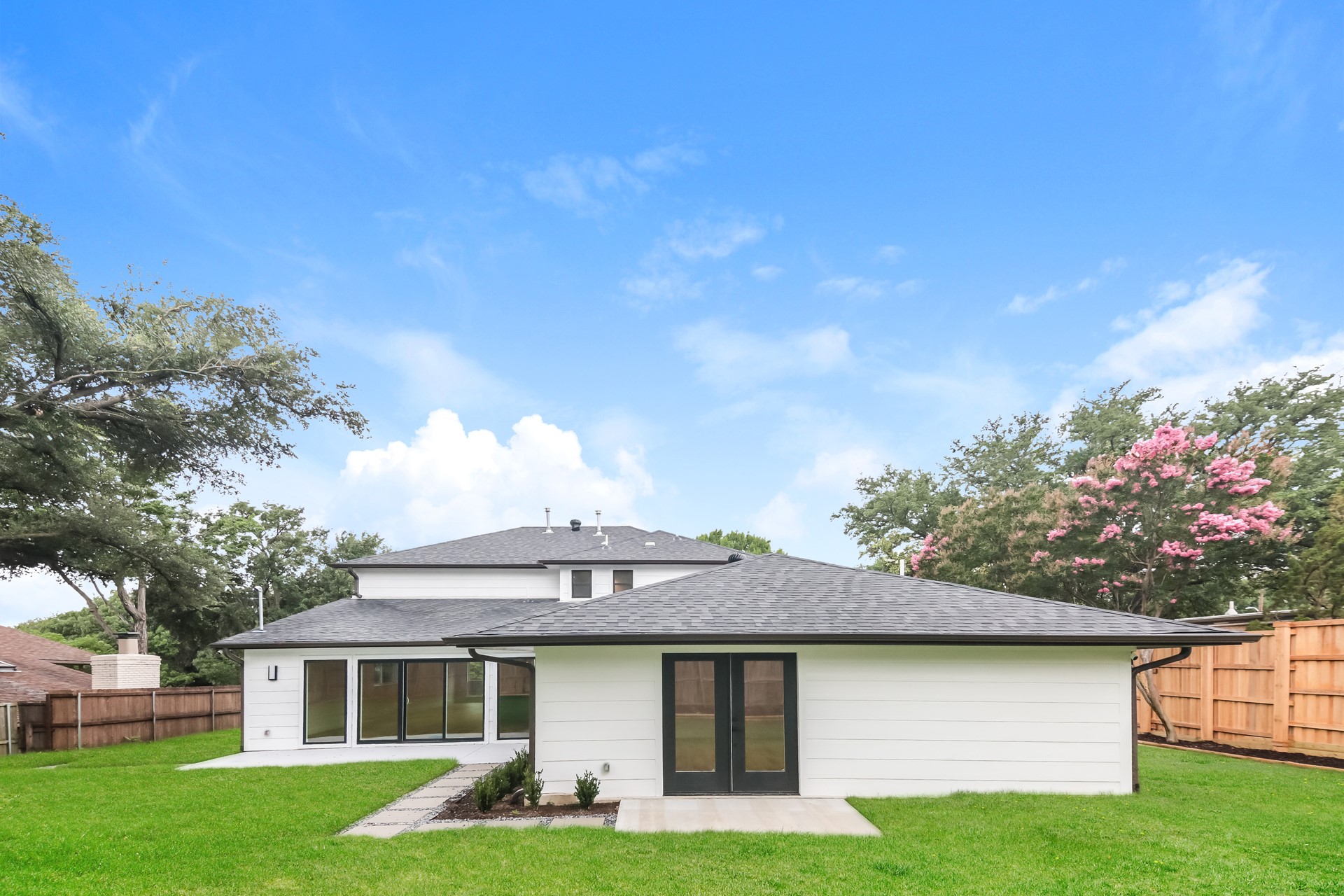 2418 Grandview Drive Richardson TX 75080