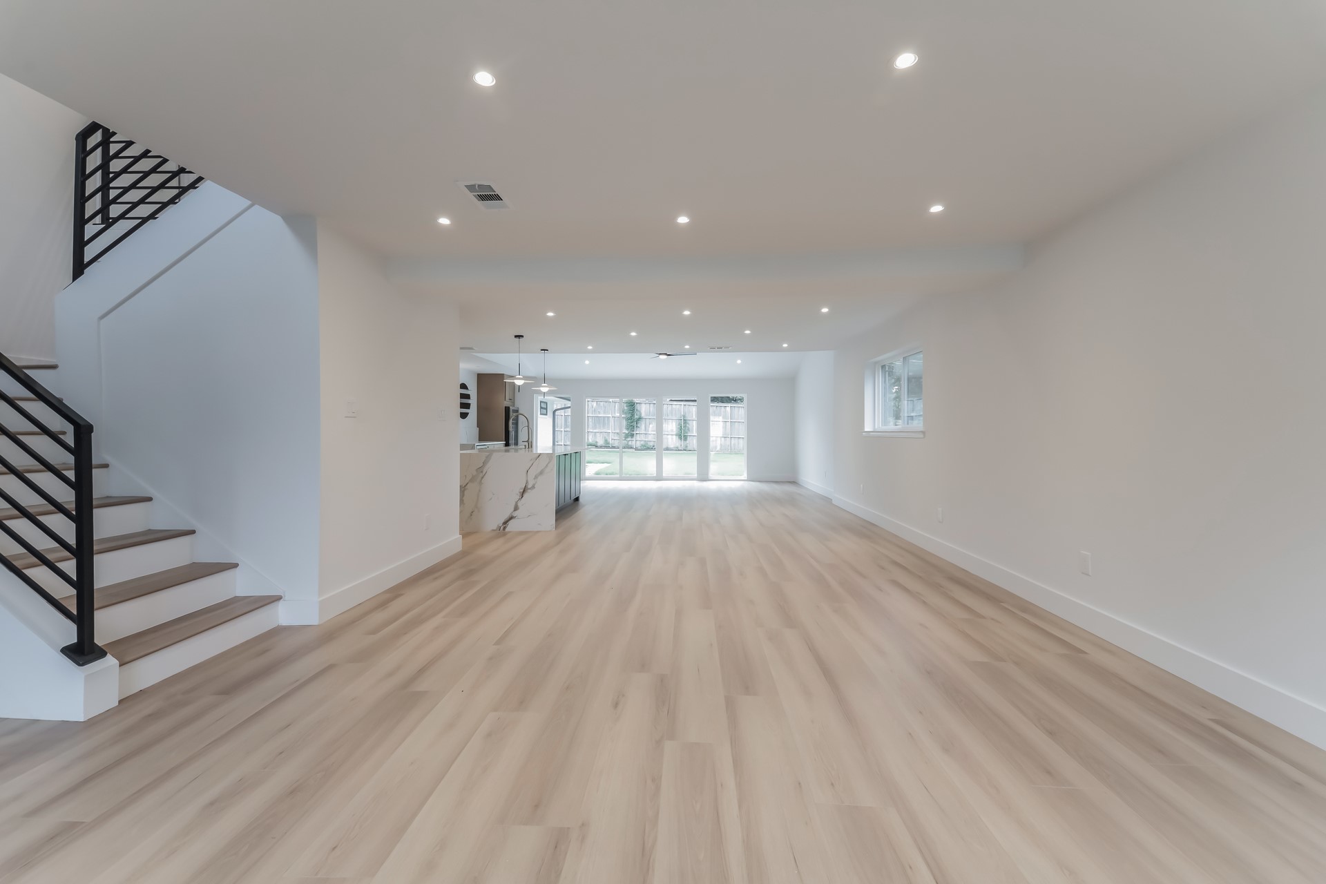 2418 Grandview Drive Richardson TX 75080