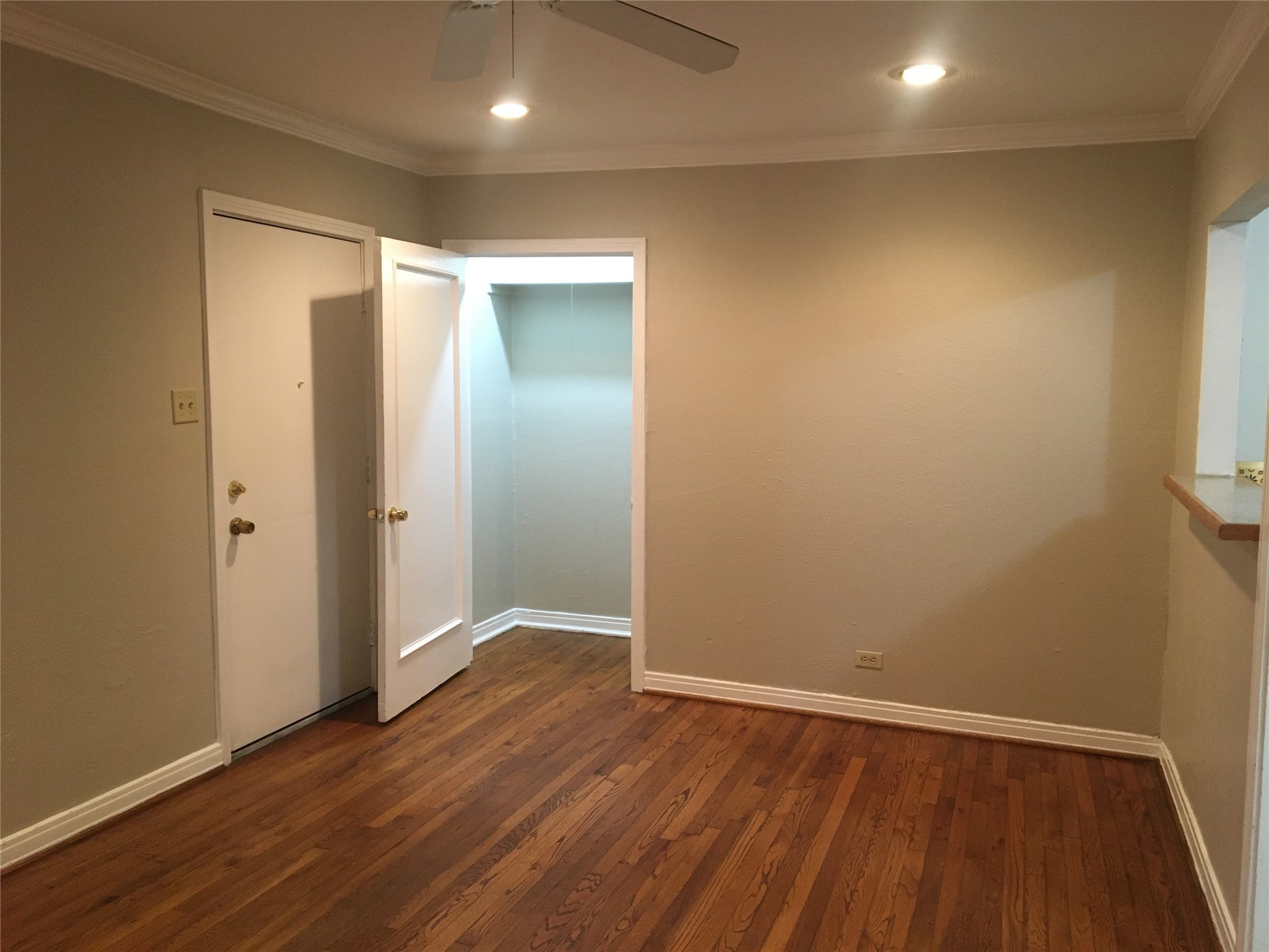 5104 N Hall Street Dallas TX 75235