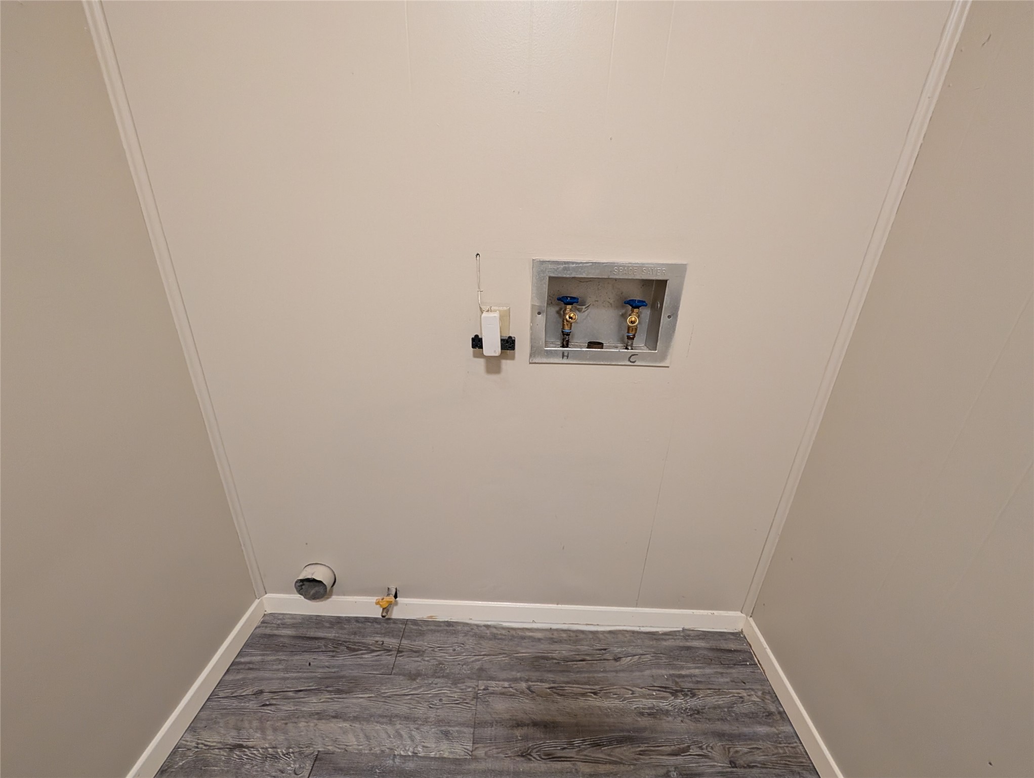1605 Maple Drive Garland TX 75042