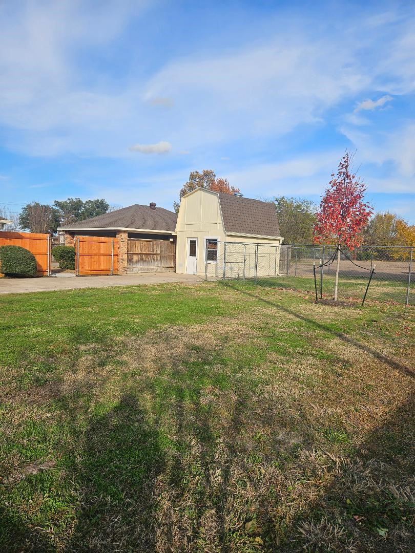 500 Mustang Court Lavon TX 75166