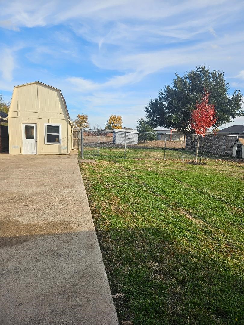 500 Mustang Court Lavon TX 75166