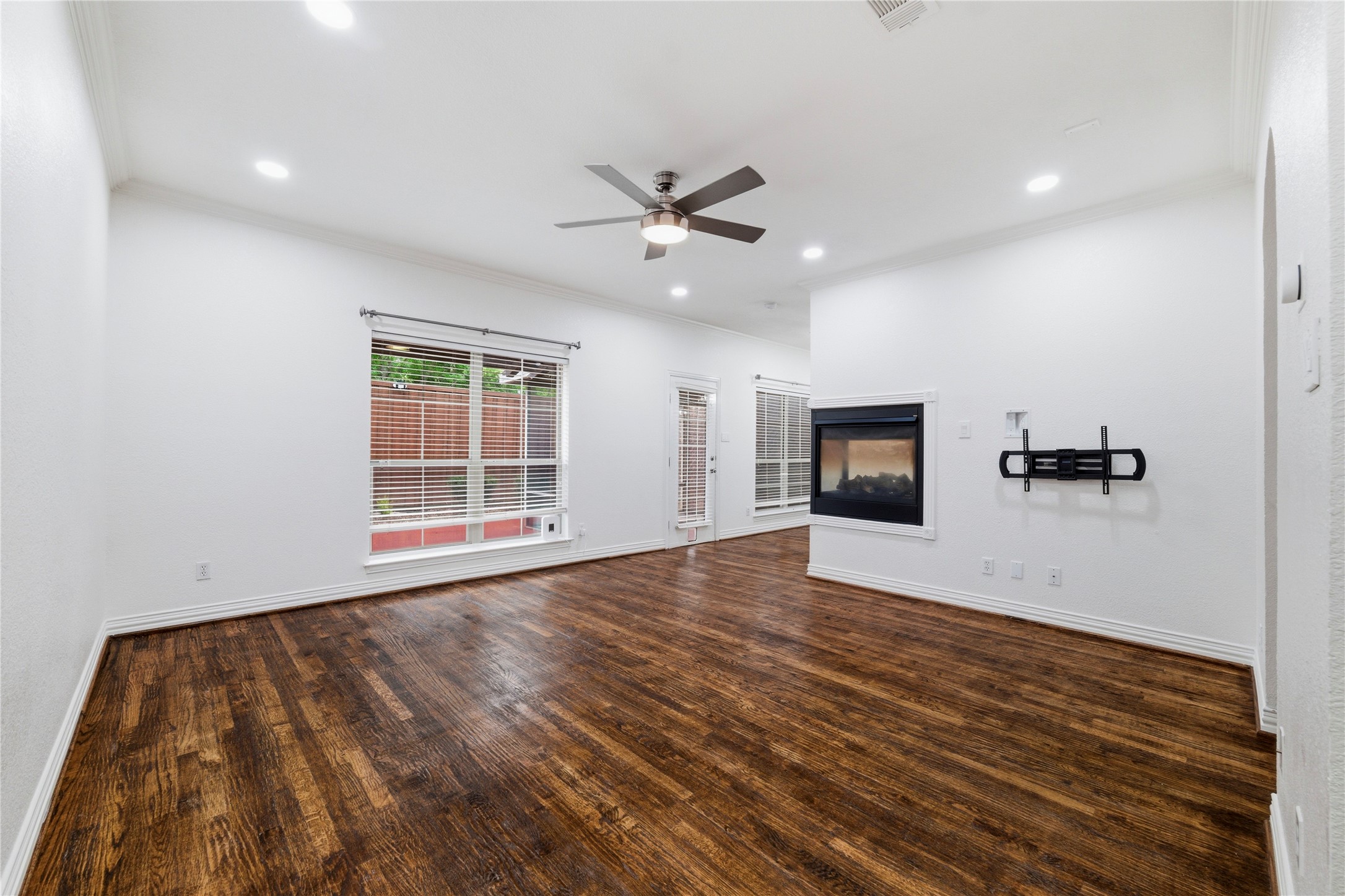 4263 Towne Lake Court Irving TX 75061