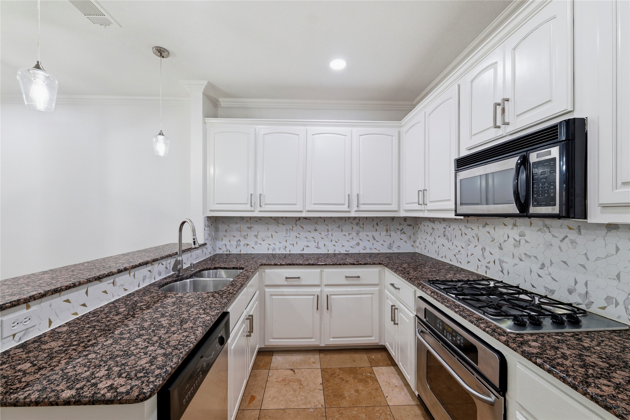 4263 Towne Lake Court Irving TX 75061