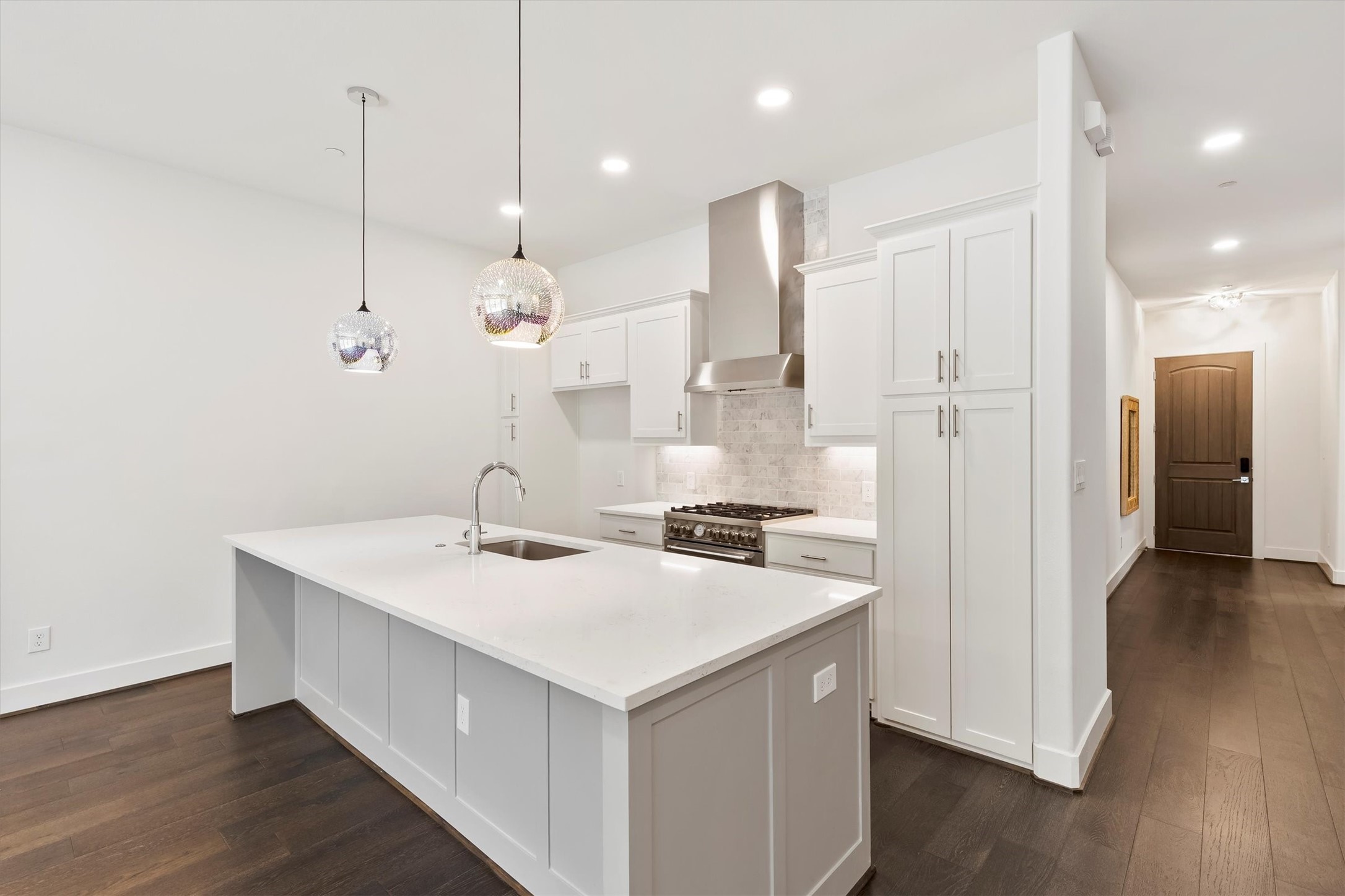 15875 Spectrum Drive Addison TX 75001