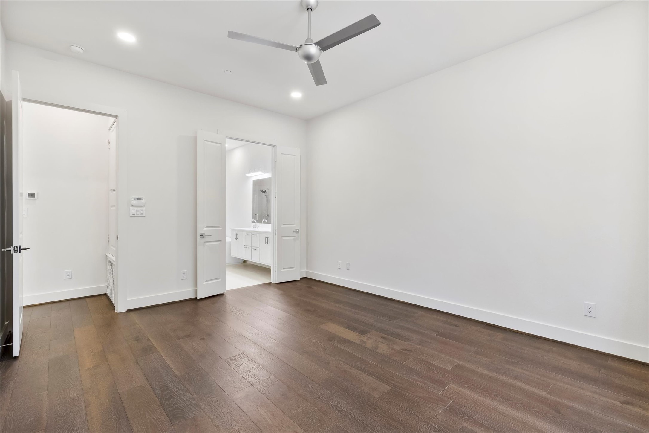15875 Spectrum Drive Addison TX 75001