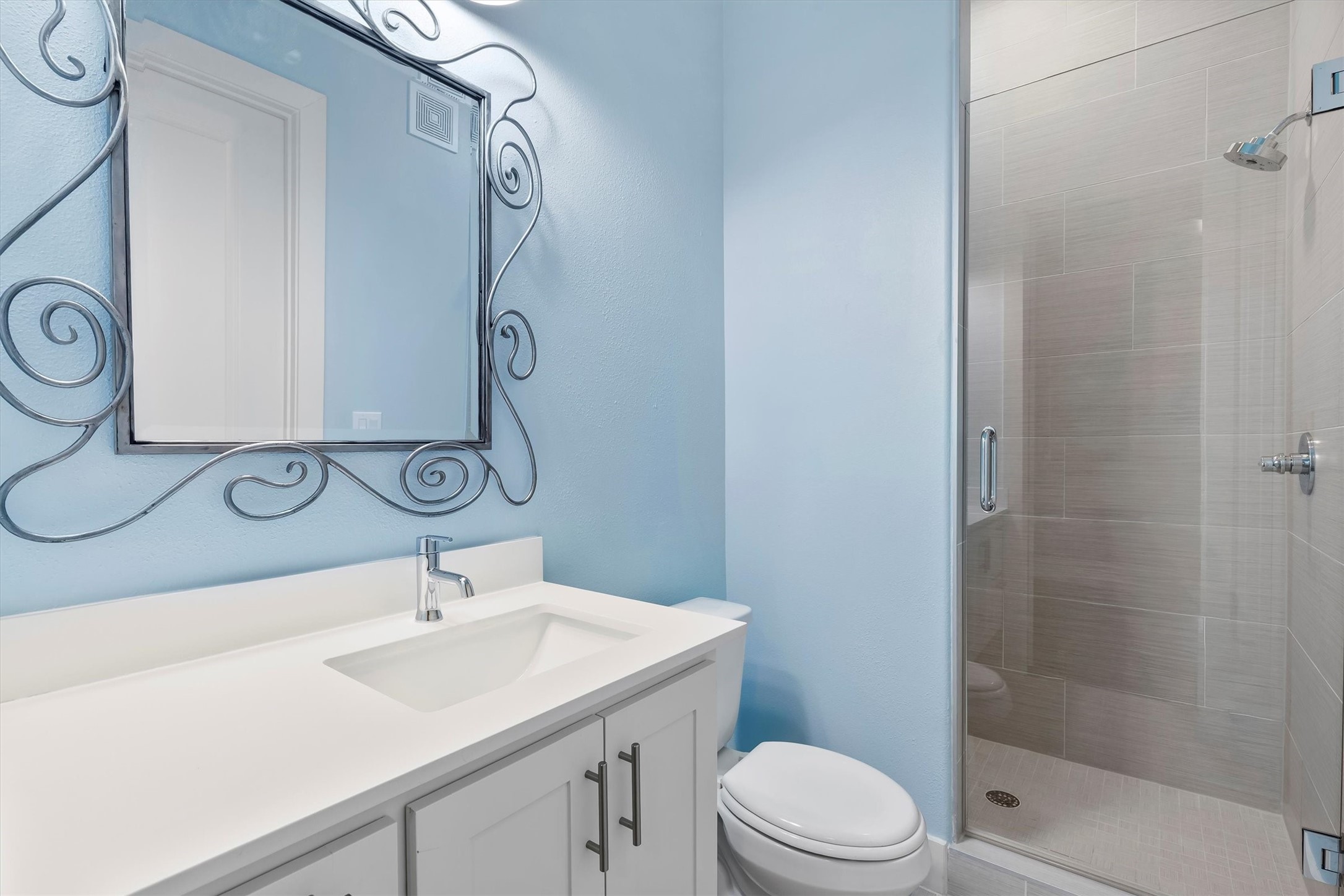 15875 Spectrum Drive Addison TX 75001